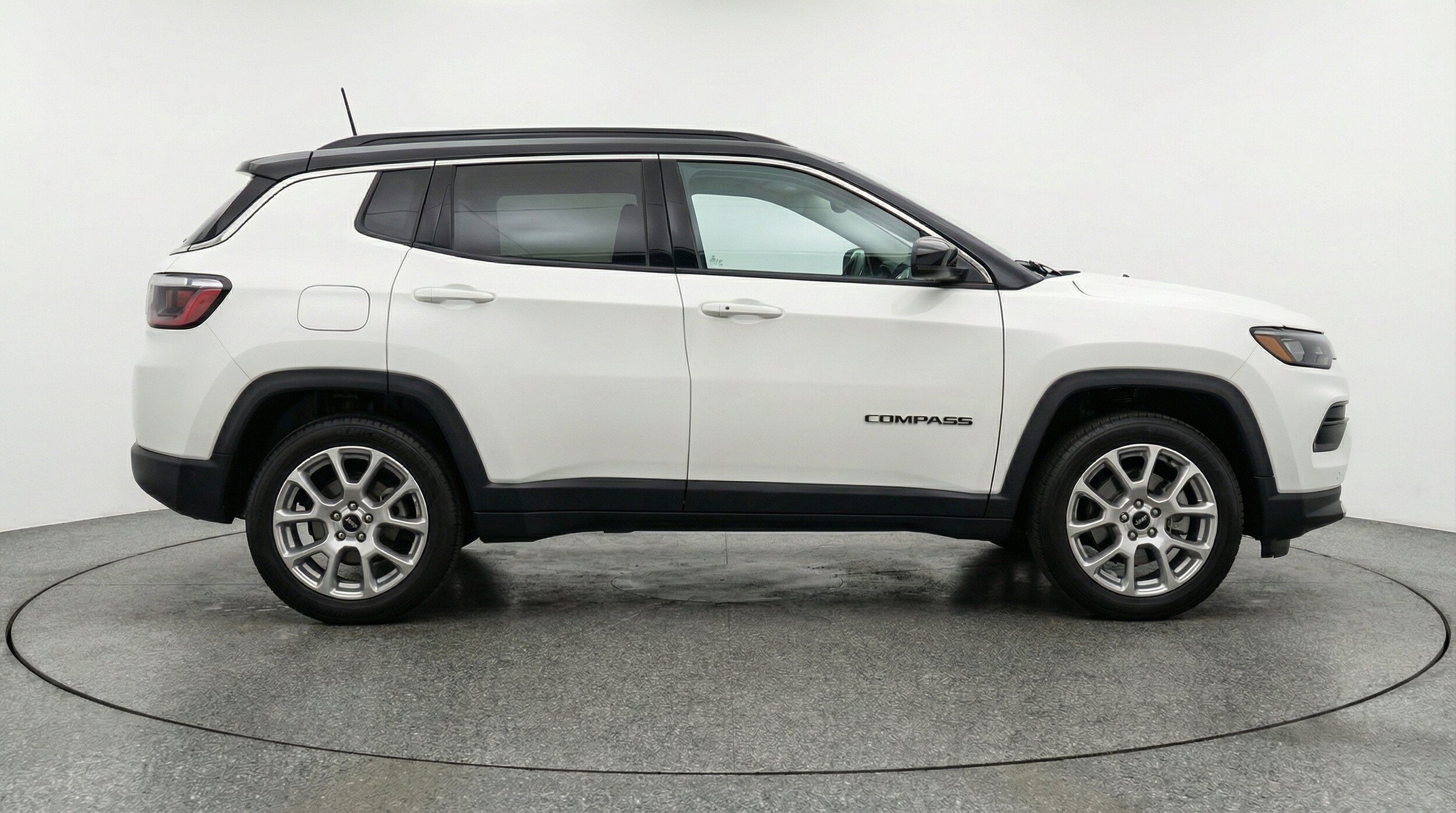 Thumbnail: 2025 Jeep Compass - 10