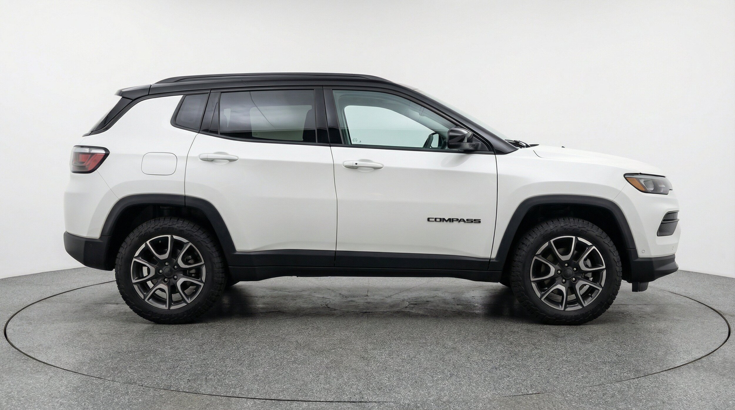 Thumbnail: 2025 Jeep Compass - 11