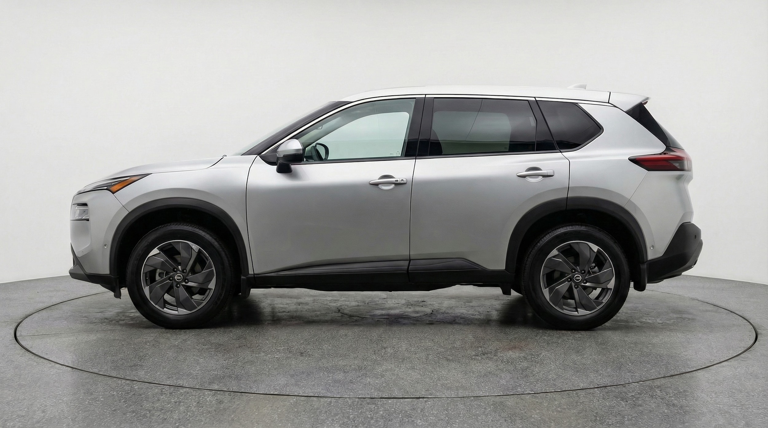 Thumbnail: 2025 Nissan Rogue - 4