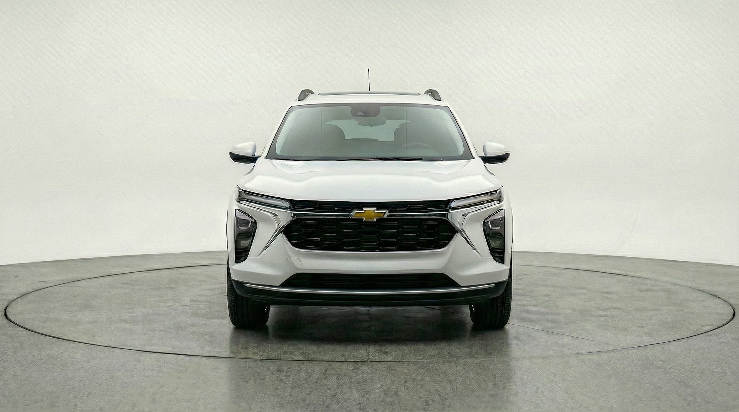 Thumbnail: 2025 Chevrolet Trax - 2