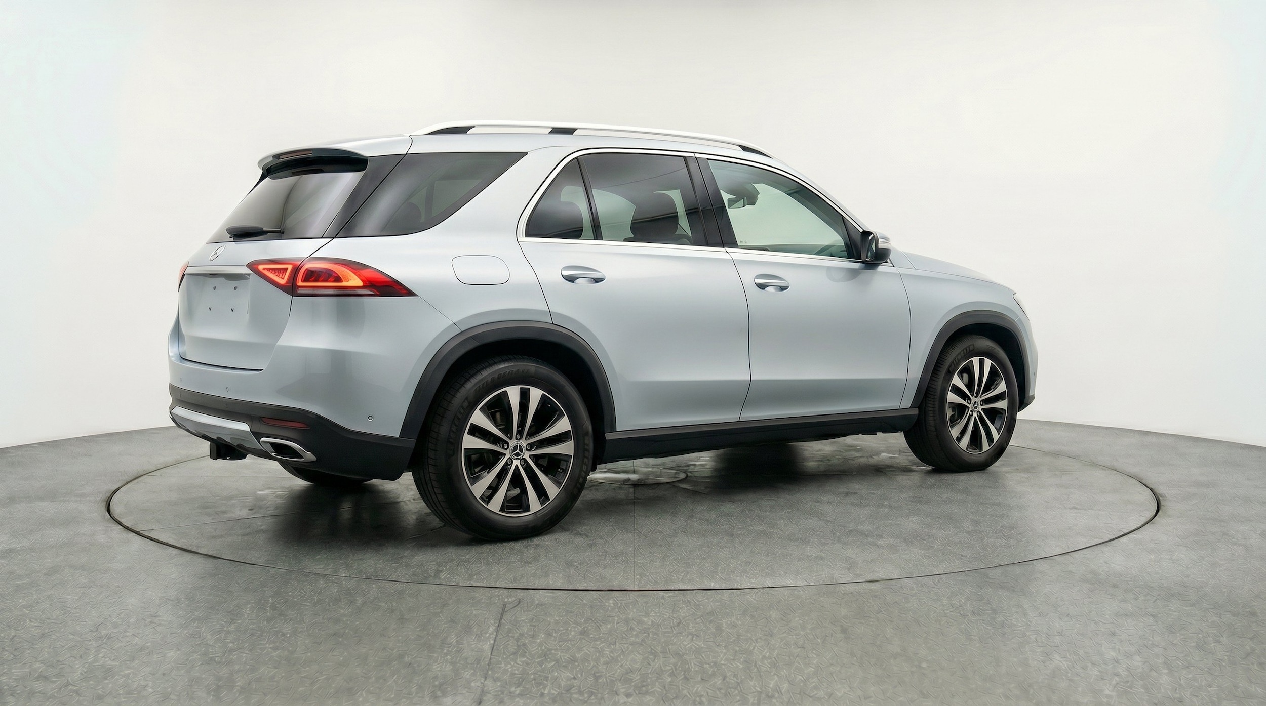 Thumbnail: 2026 Mercedes-Benz GLE - 9