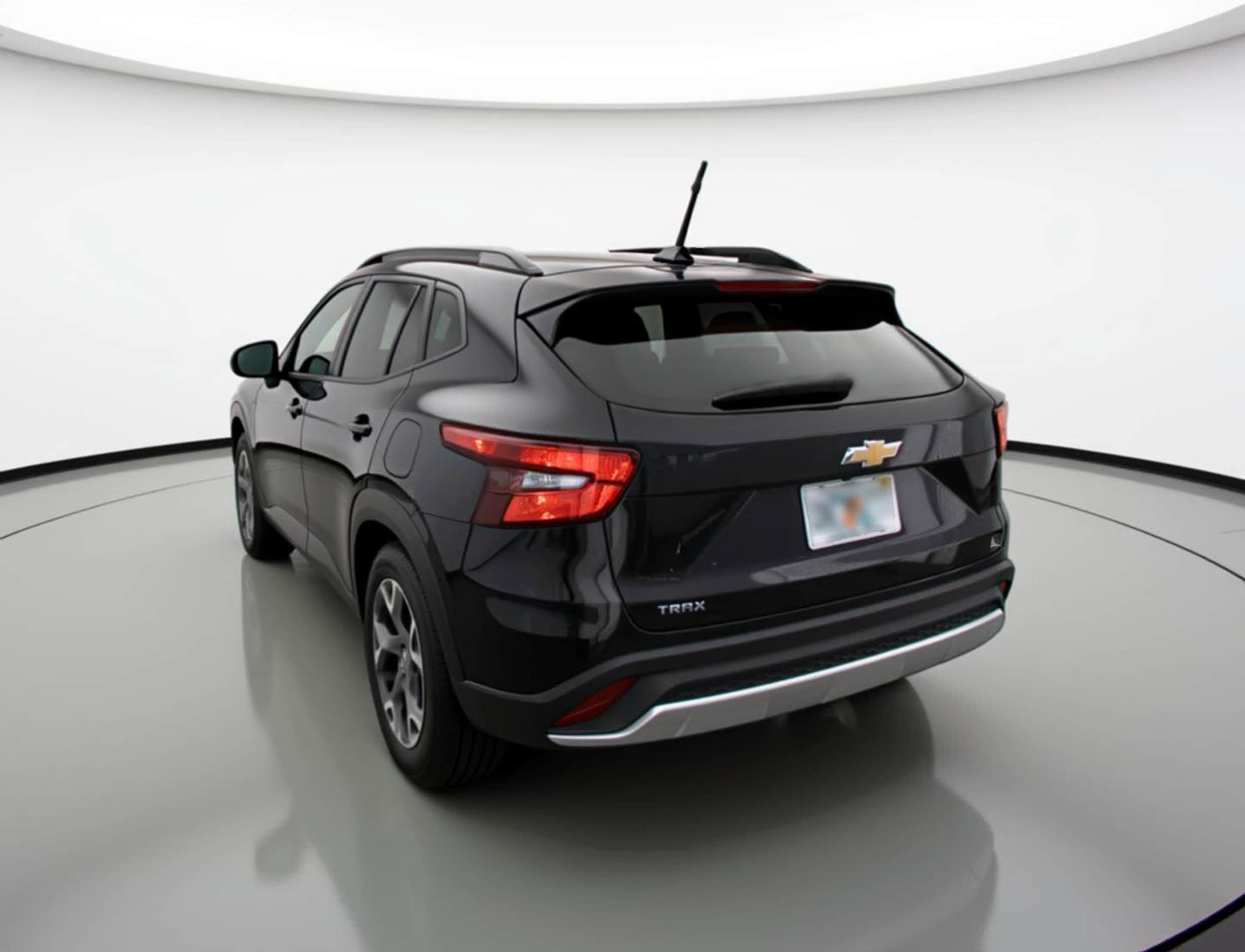 Thumbnail: 2025 Chevrolet Trax - 6