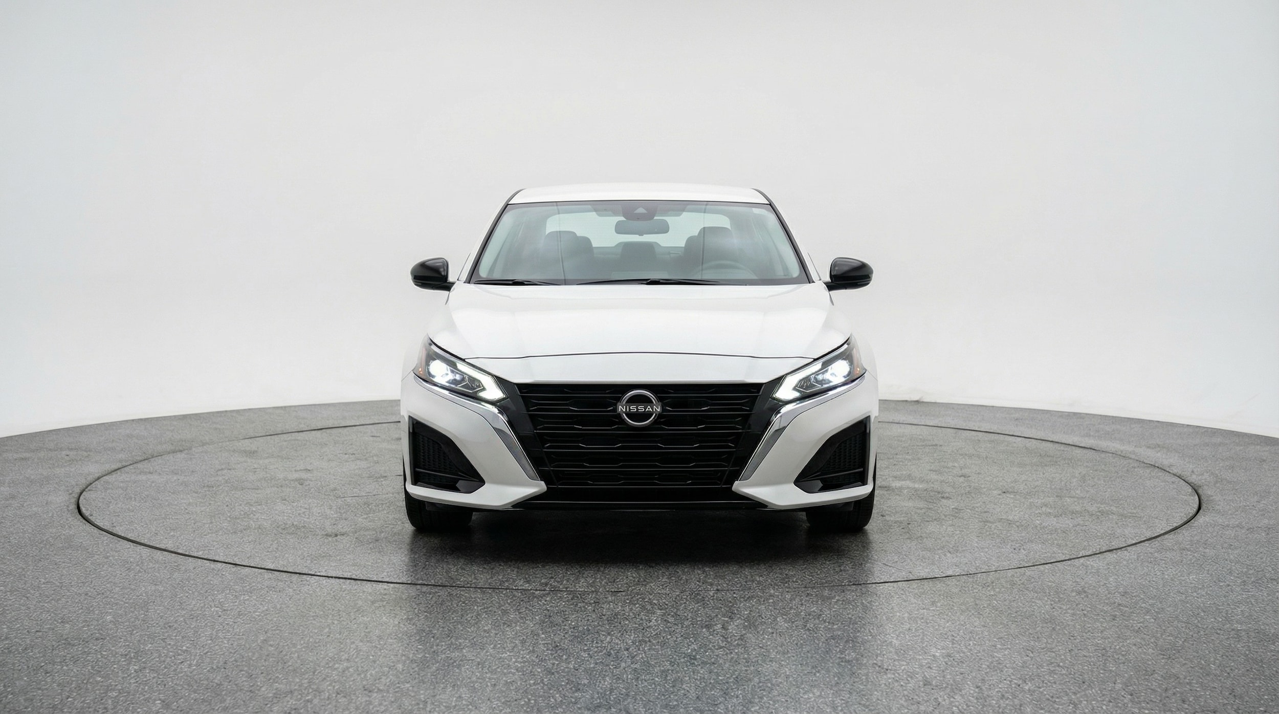 Thumbnail: 2025 Nissan Altima - 2