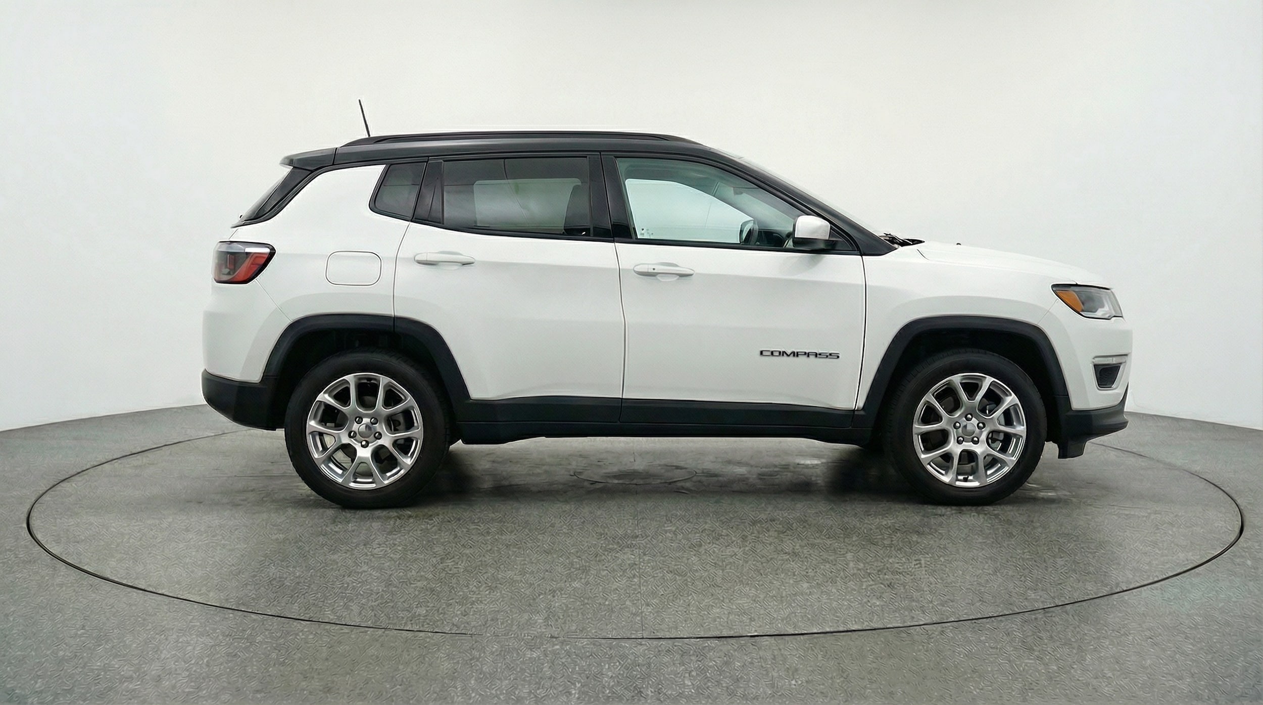 Thumbnail: 2025 Jeep Compass - 8