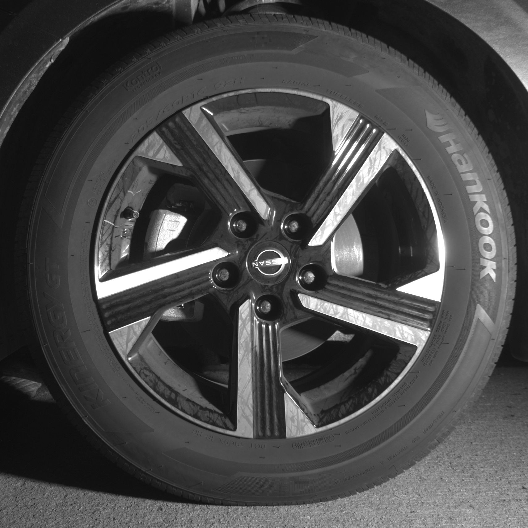 Thumbnail: 2025 Nissan Sentra - 9