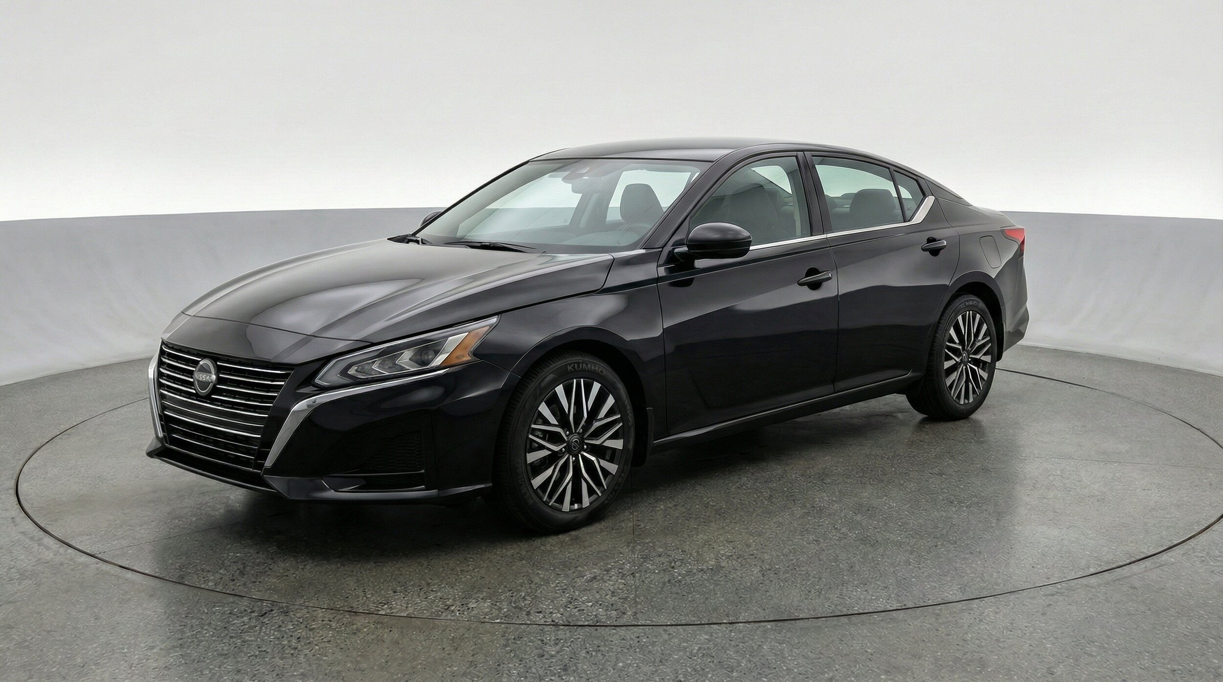 Thumbnail: 2026 Nissan Altima - 3