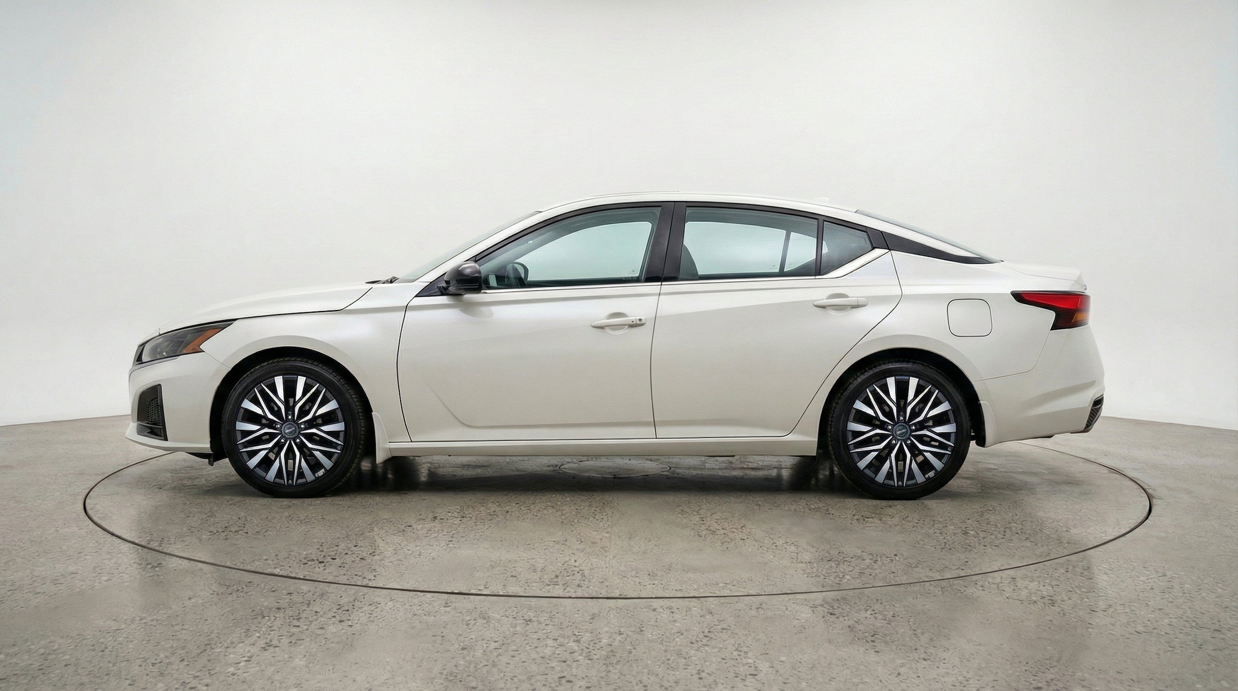Thumbnail: 2026 Nissan Altima - 5