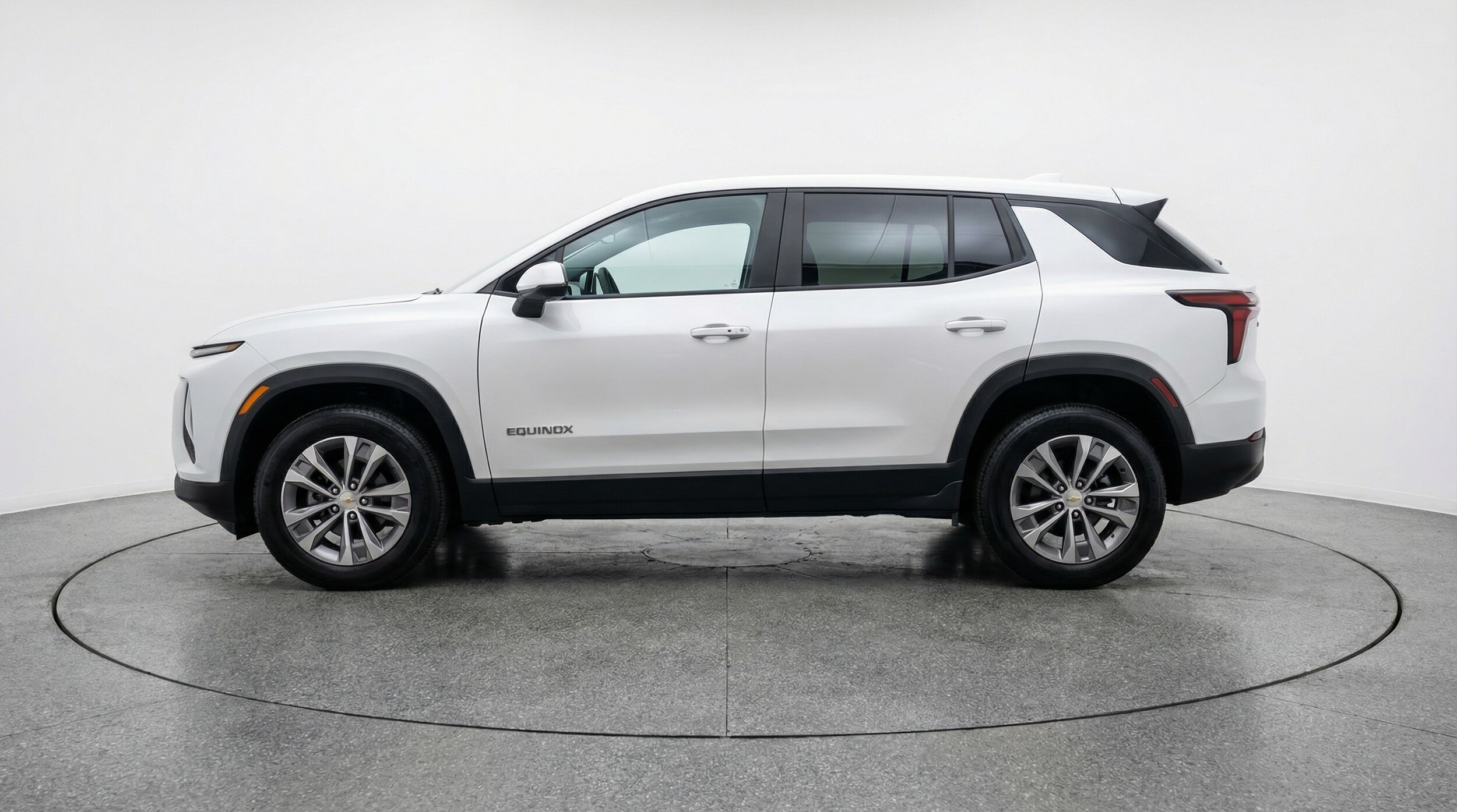 Thumbnail: 2025 Chevrolet Equinox - 4