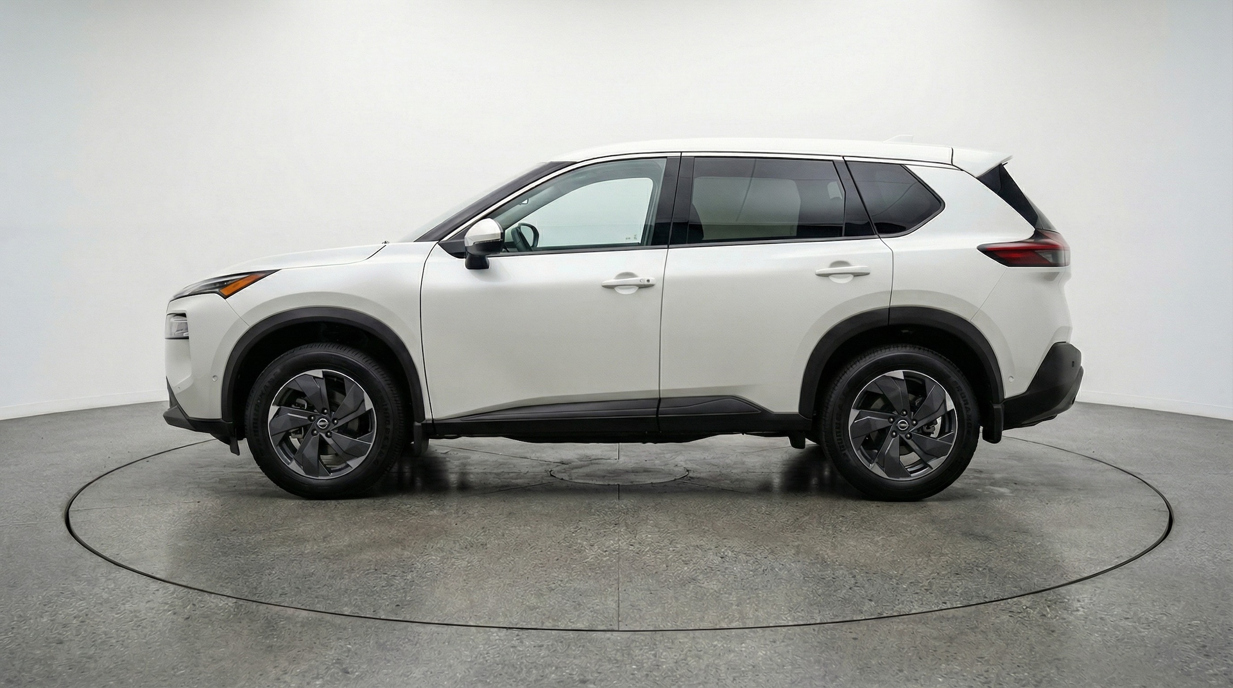 Thumbnail: 2025 Nissan Rogue - 4