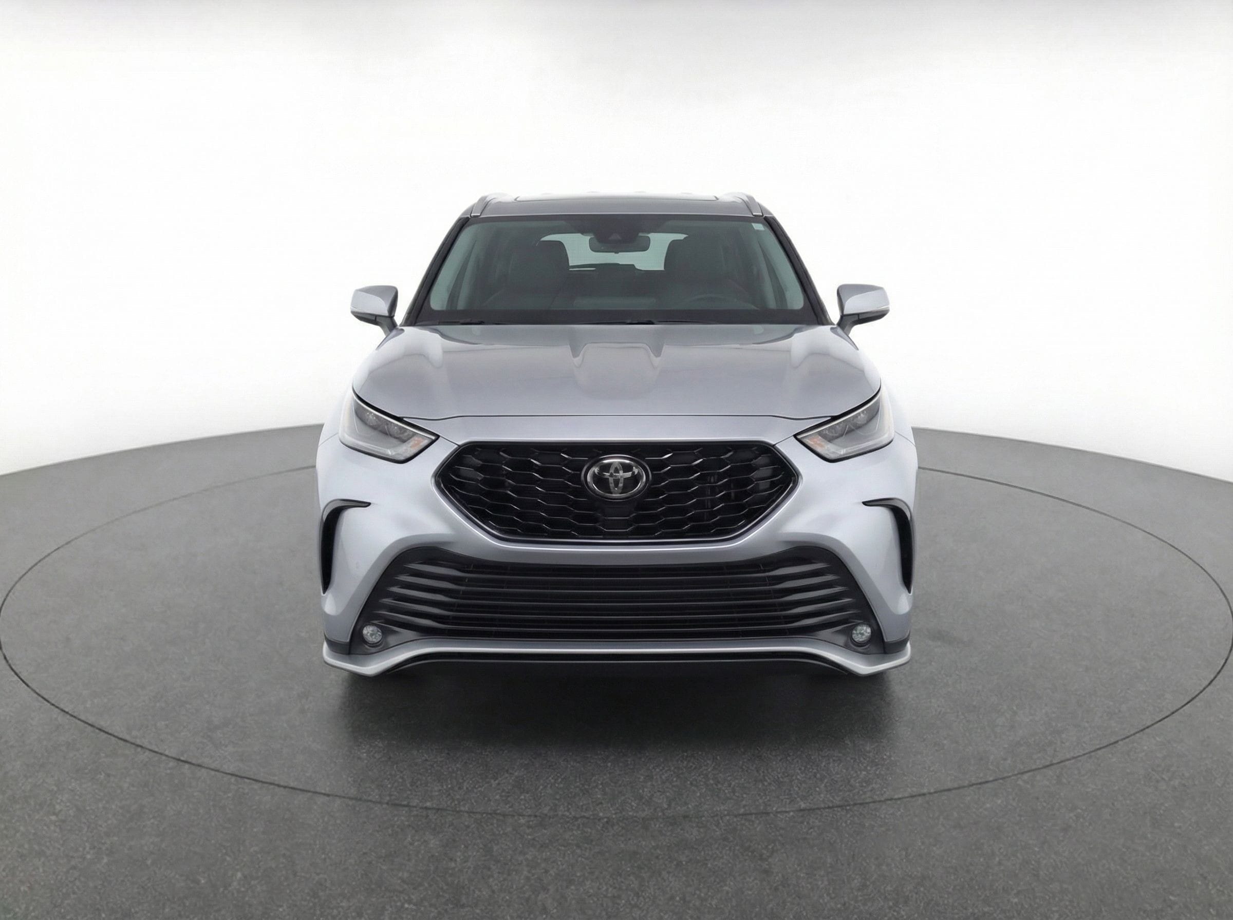 Thumbnail: 2024 Toyota Highlander - 2