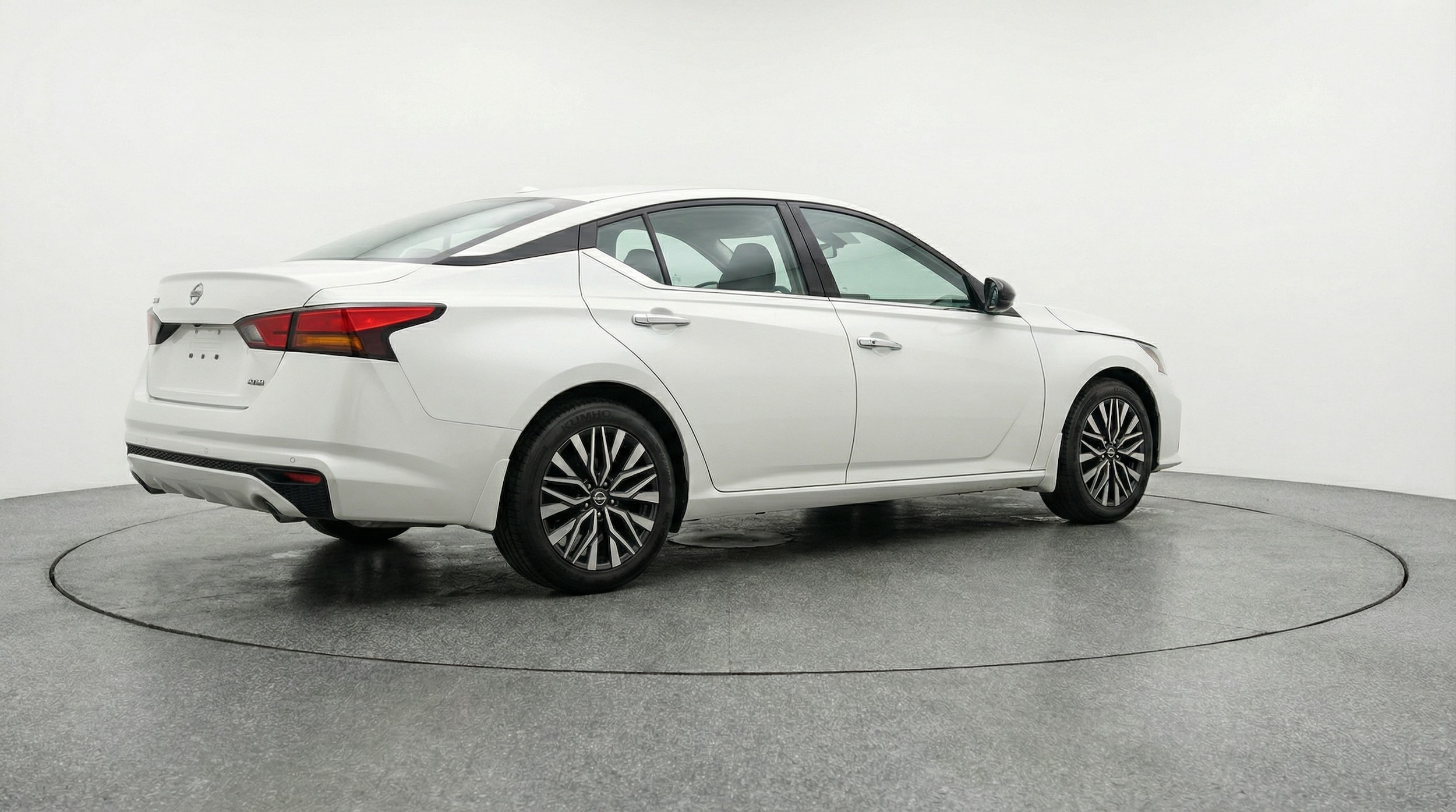 Thumbnail: 2025 Nissan Altima - 7