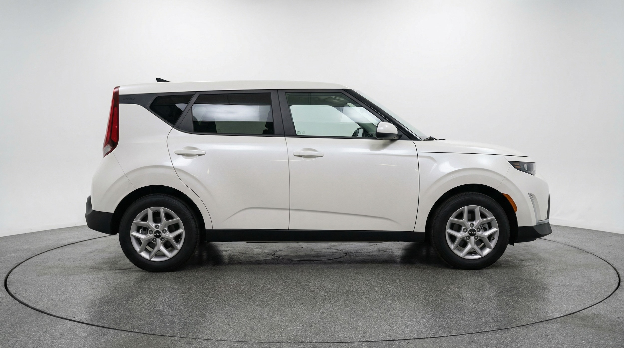 Thumbnail: 2025 Kia Soul - 8