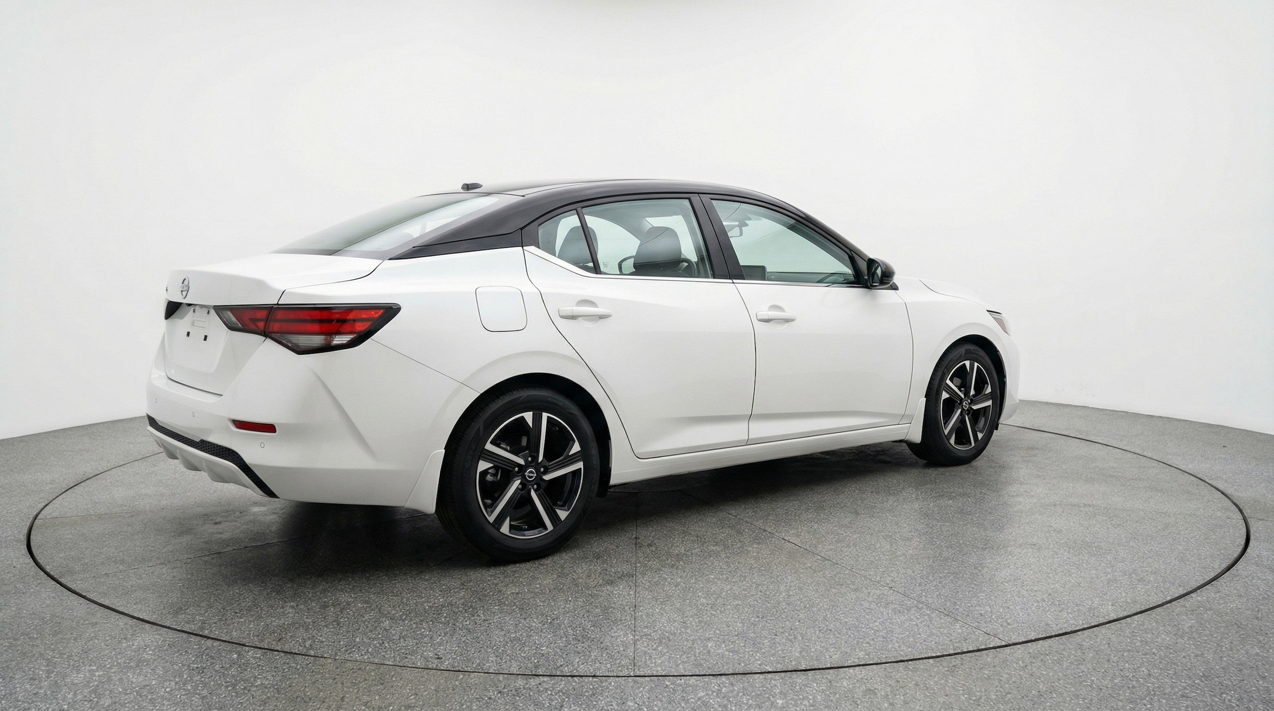 Thumbnail: 2025 Nissan Sentra - 9