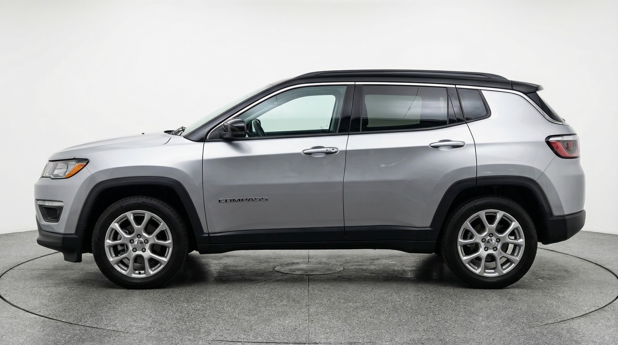 Thumbnail: 2025 Jeep Compass - 4