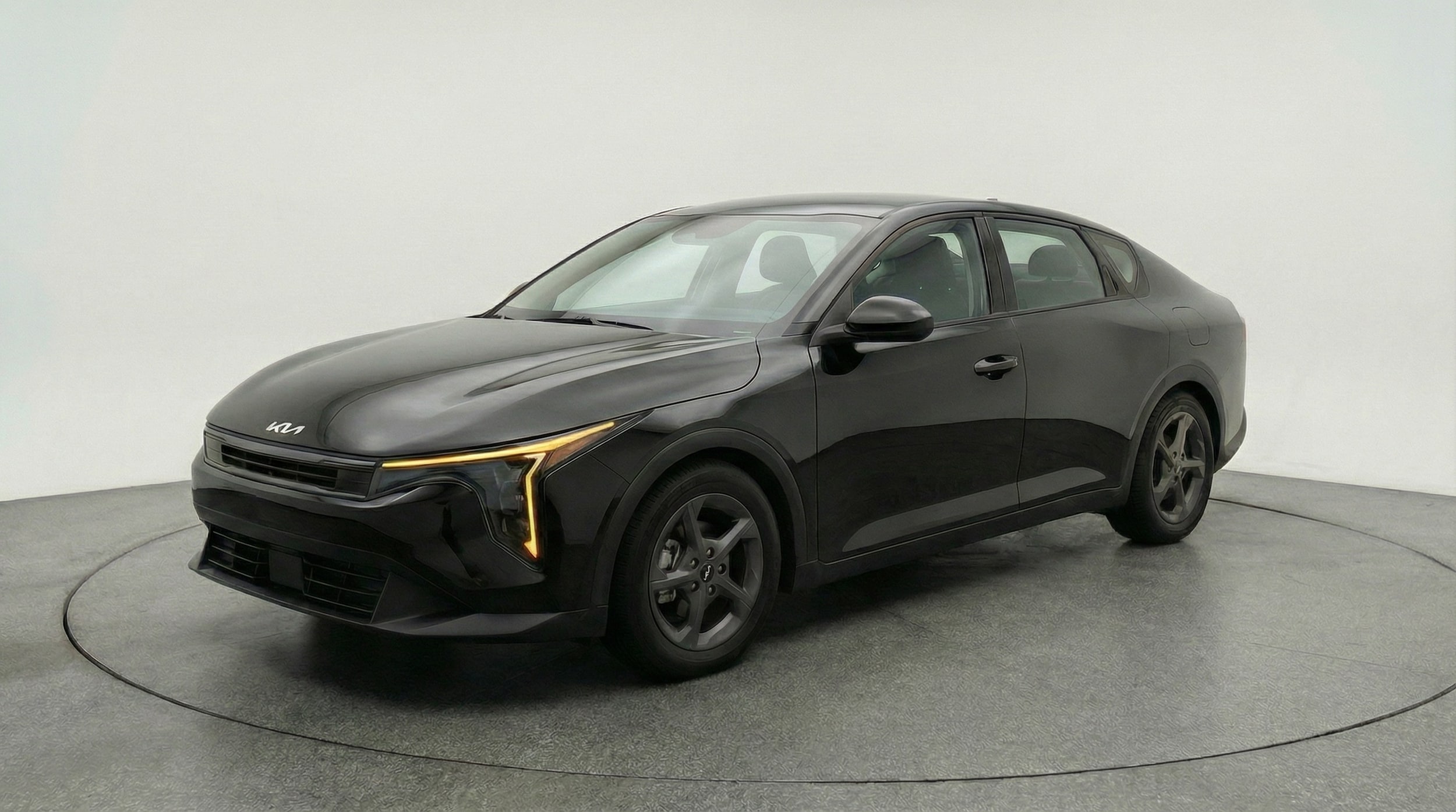 Thumbnail: 2025 Kia K4 - 3