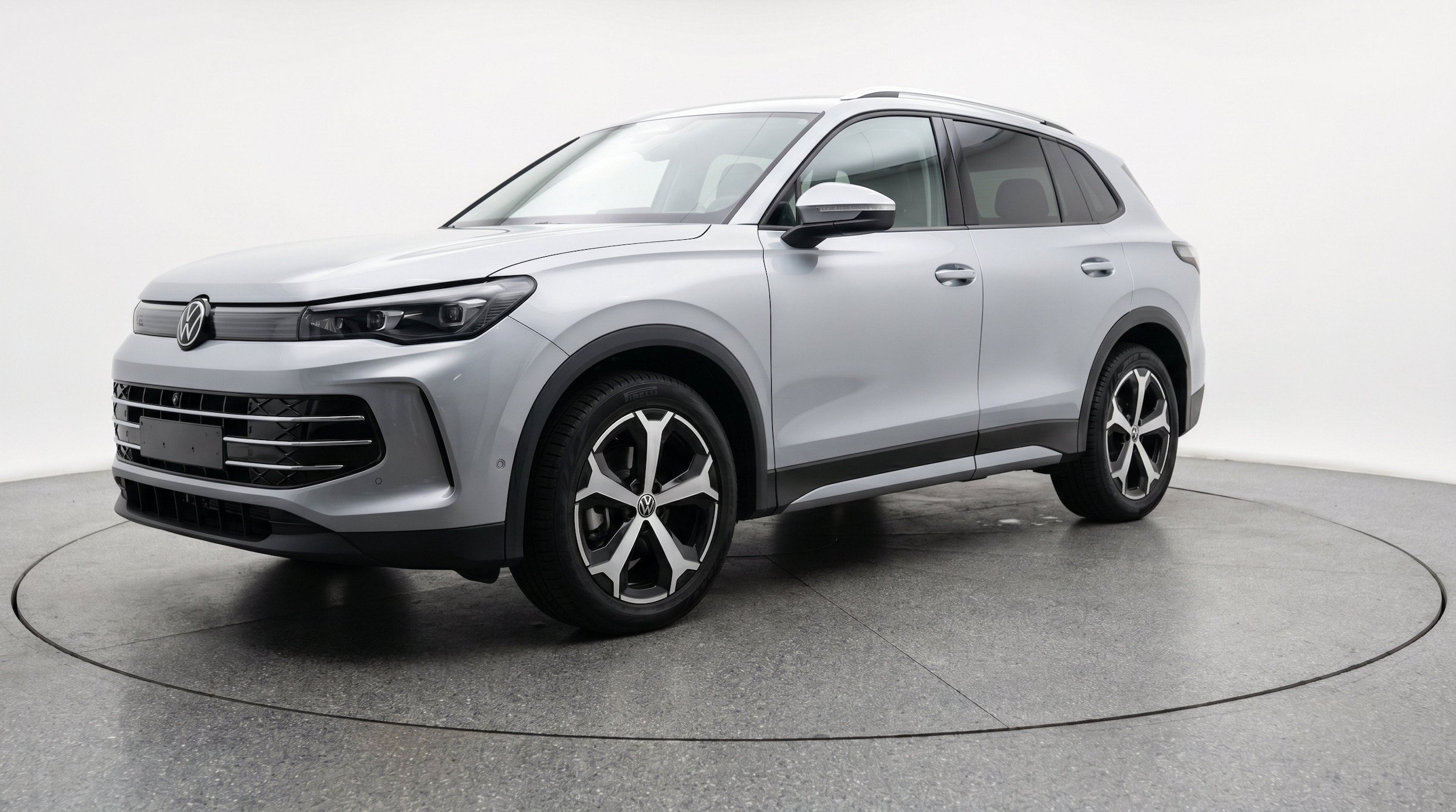 Thumbnail: 2026 Volkswagen Tiguan - 3
