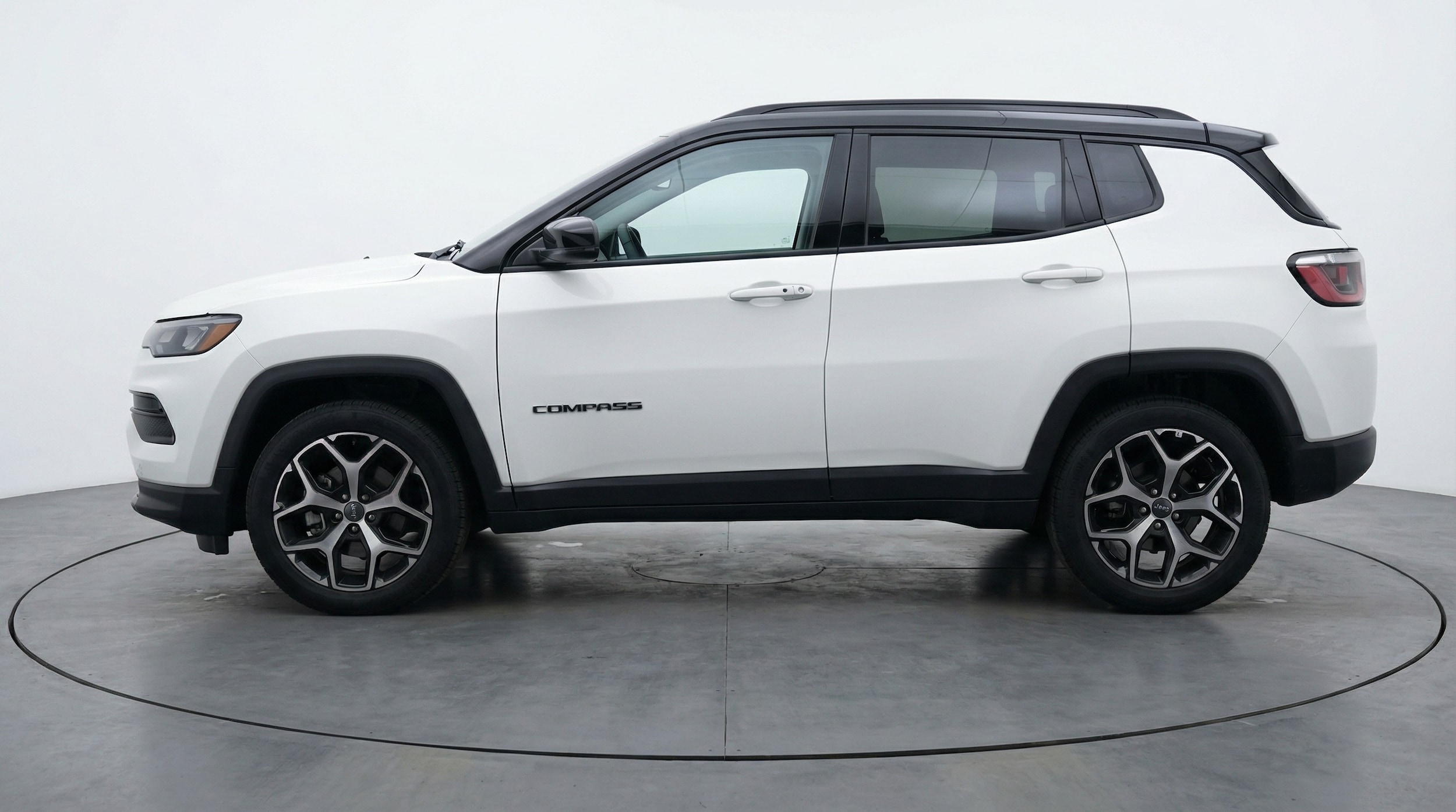 Thumbnail: 2025 Jeep Compass - 4