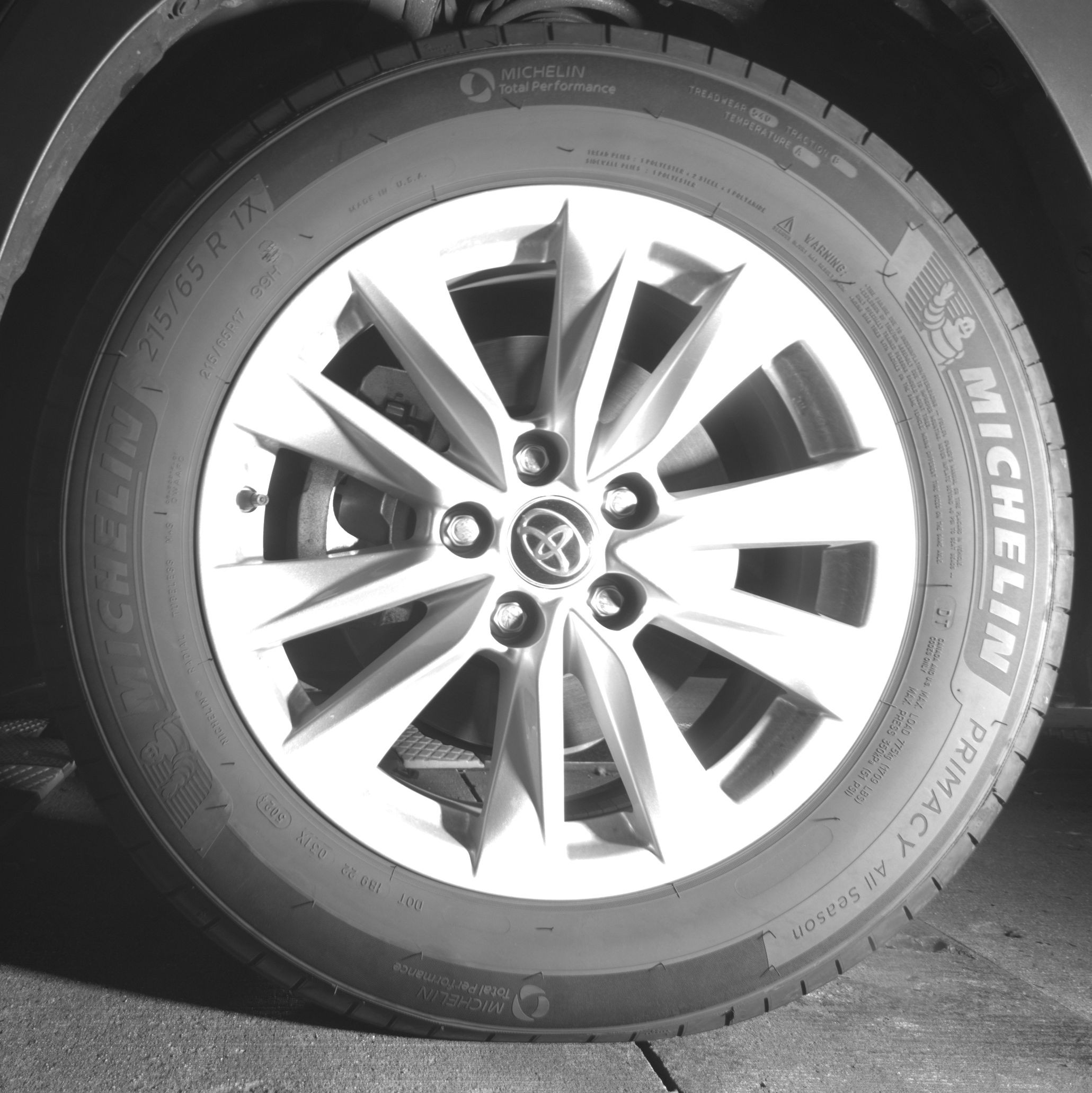 Thumbnail: 2025 Toyota Corolla Cross - 9