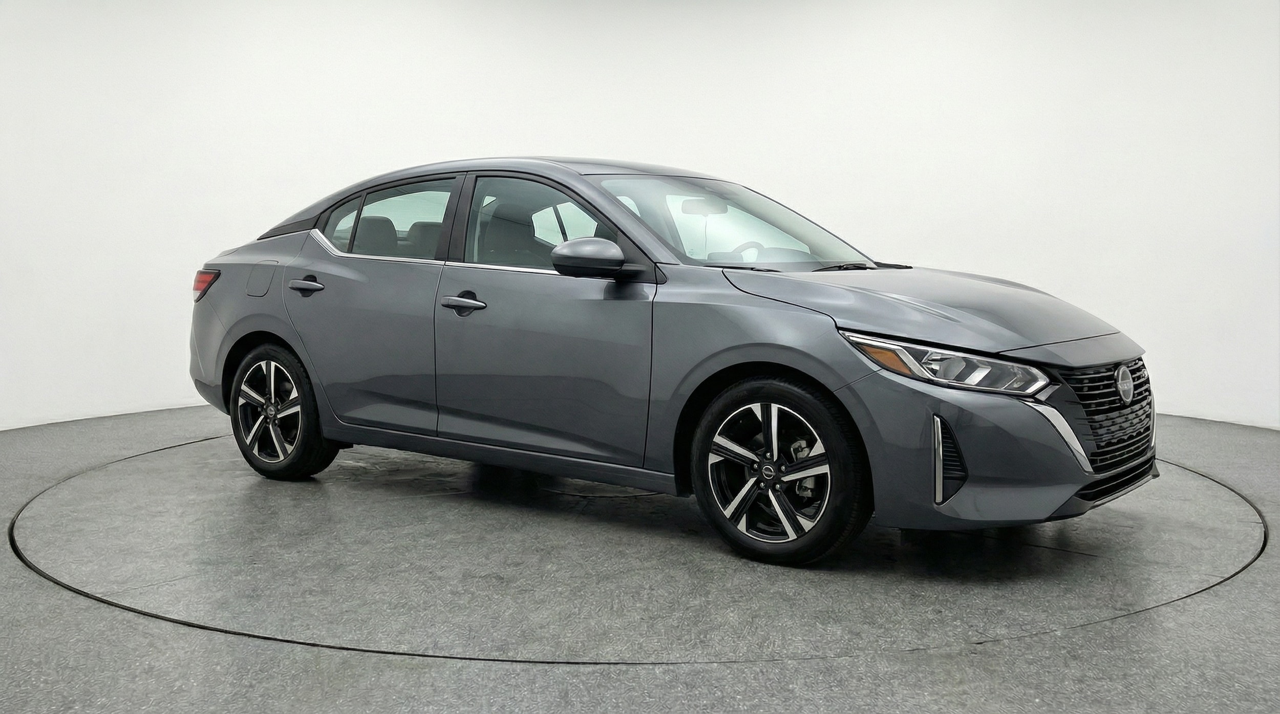 Thumbnail: 2025 Nissan Sentra - 1