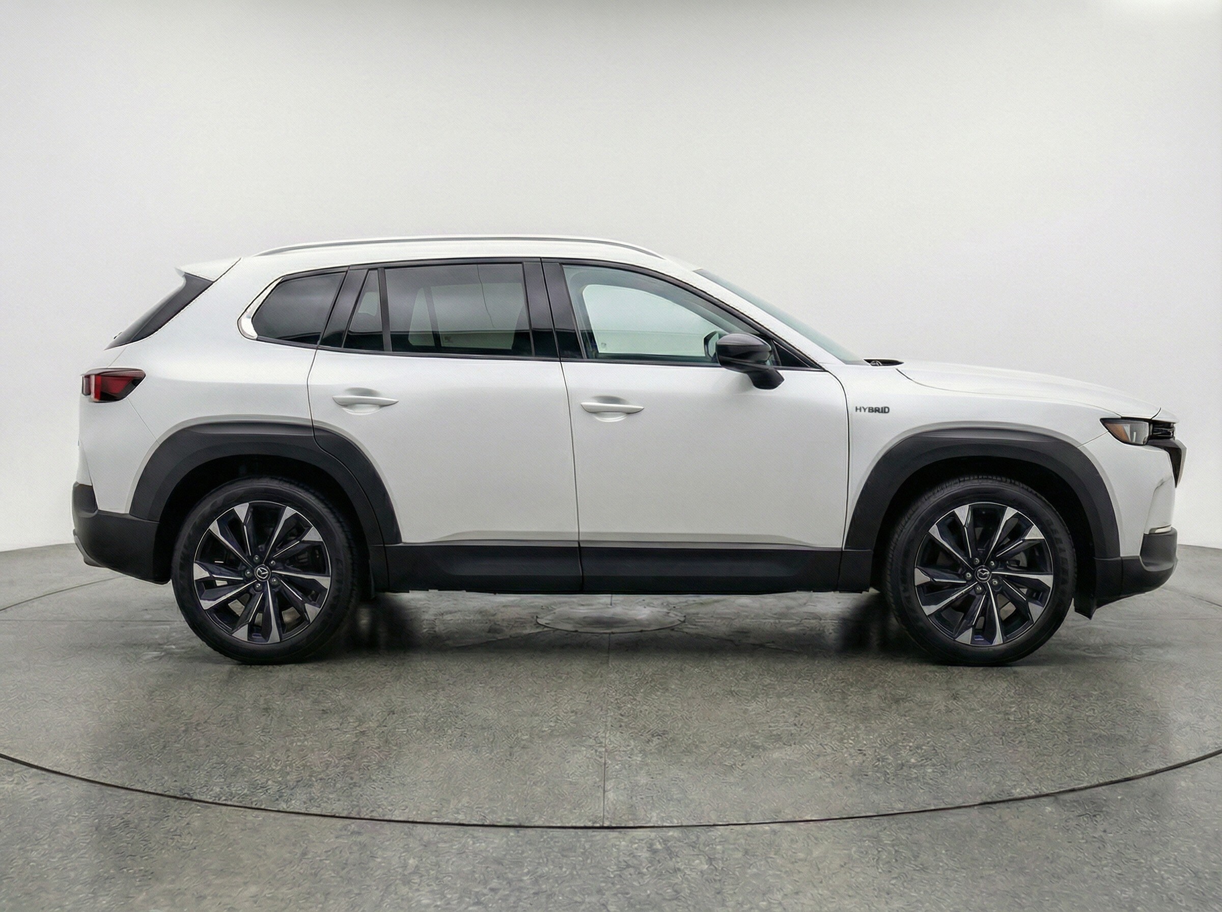 Thumbnail: 2025 Mazda CX-50 - 8