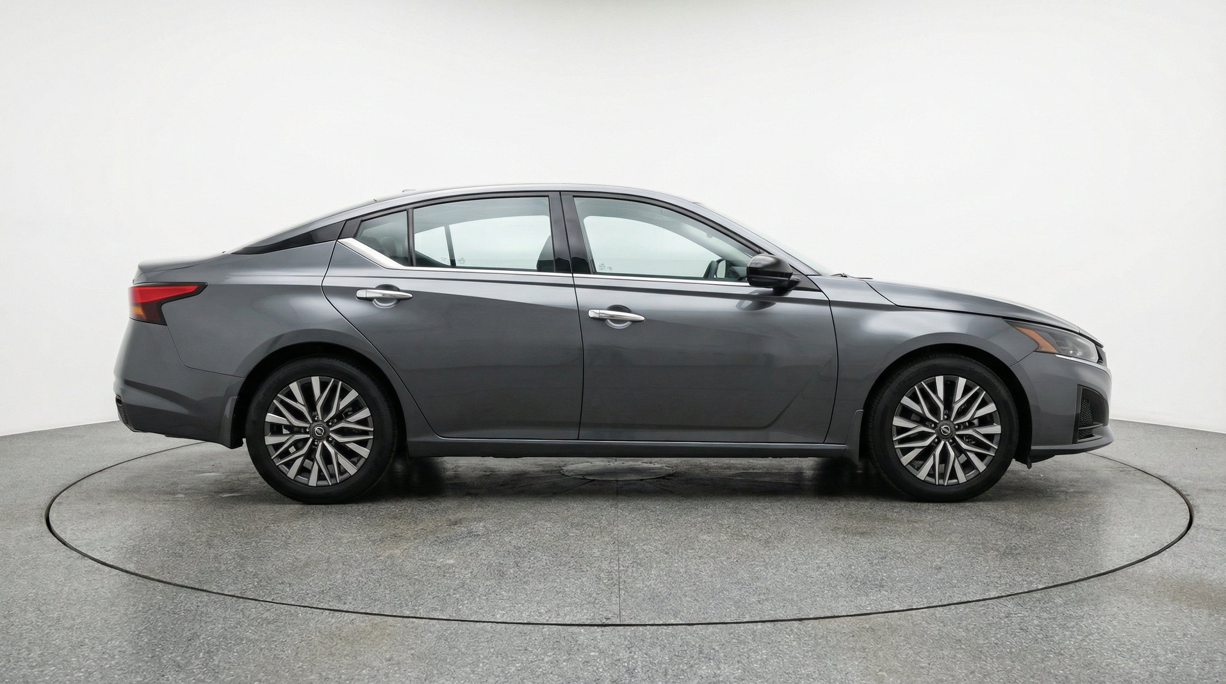 Thumbnail: 2025 Nissan Altima - 11