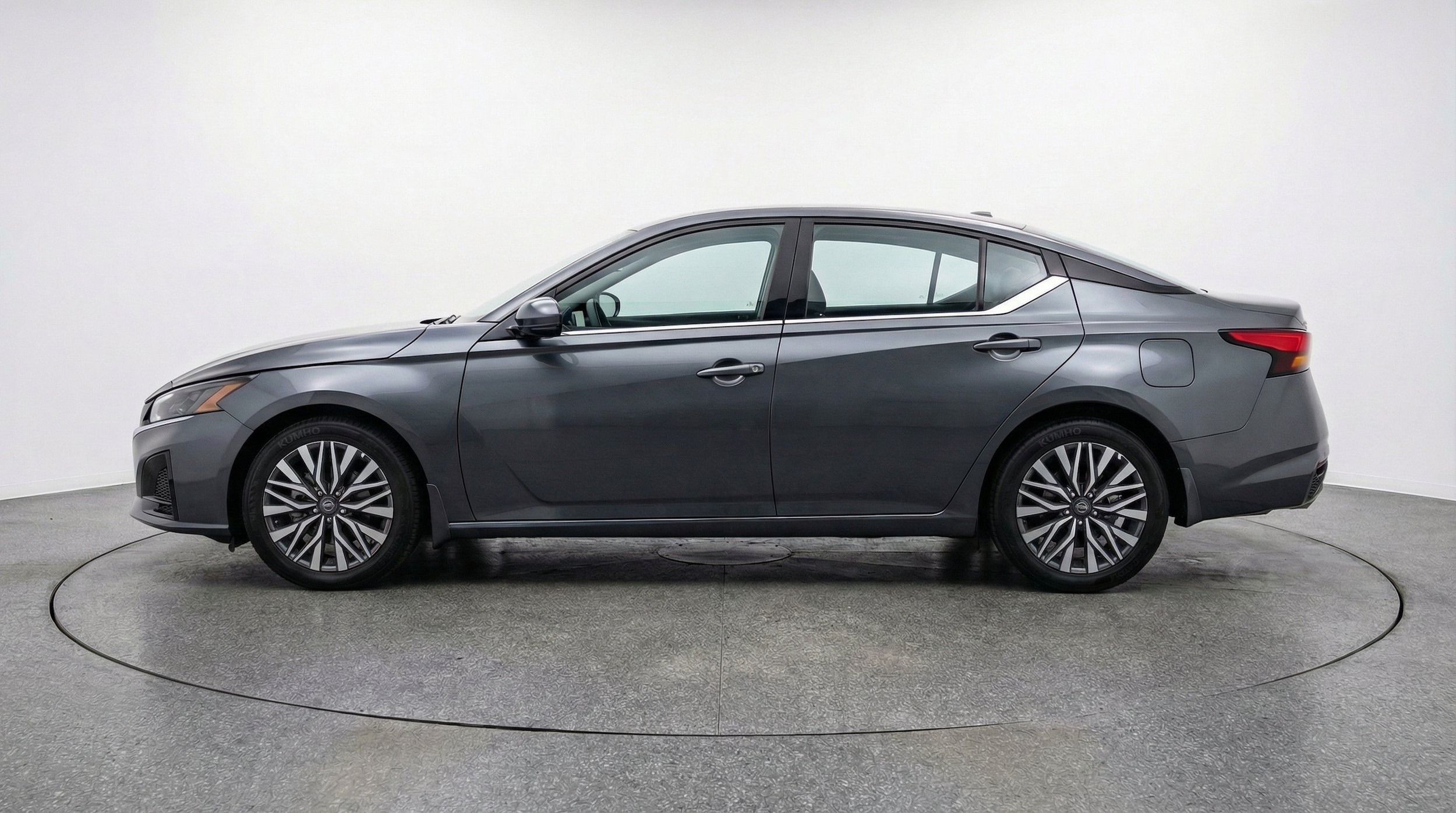 Thumbnail: 2026 Nissan Altima - 5