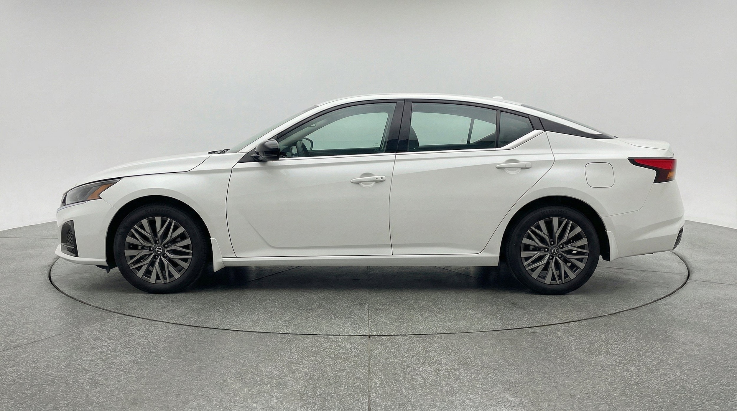Thumbnail: 2026 Nissan Altima - 5