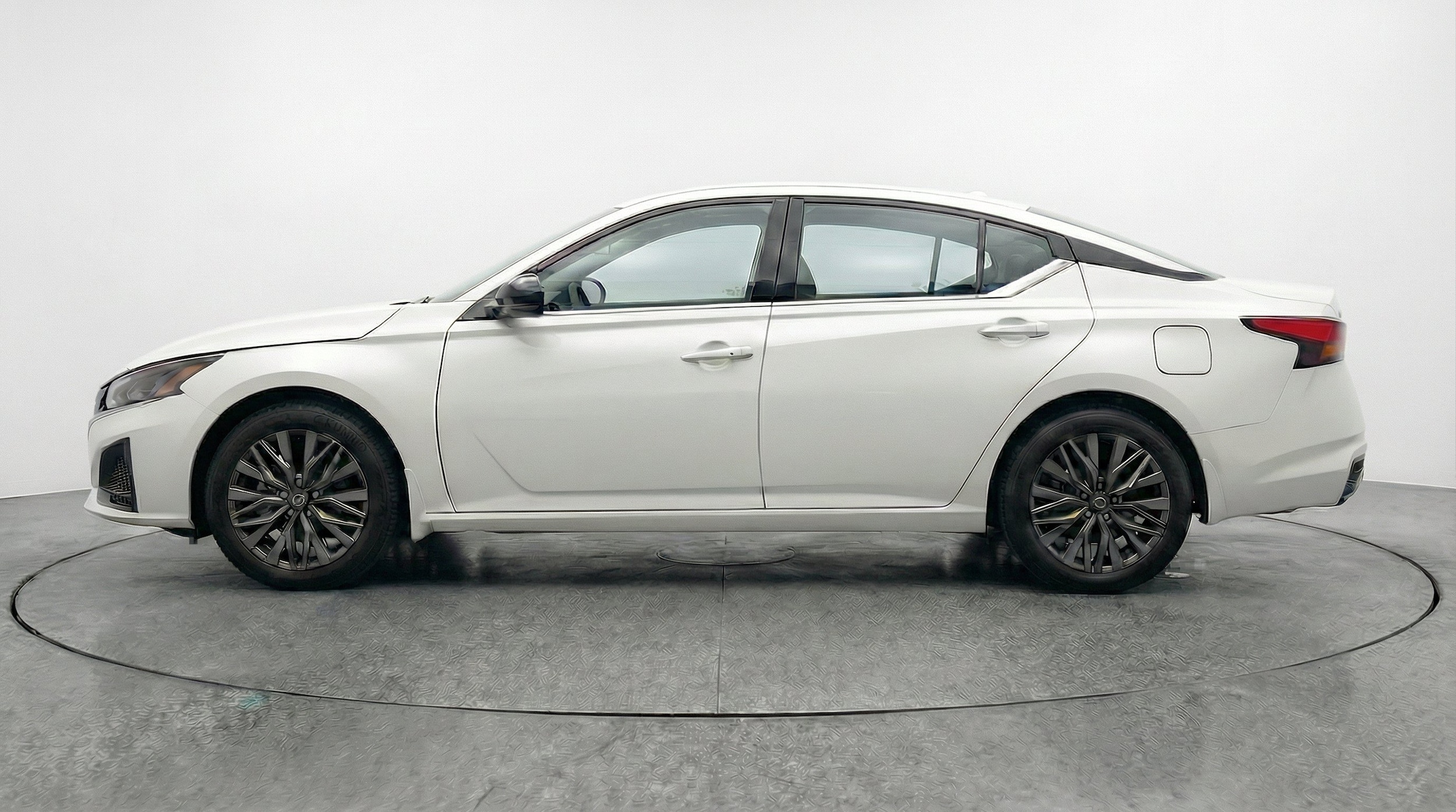Thumbnail: 2026 Nissan Altima - 5