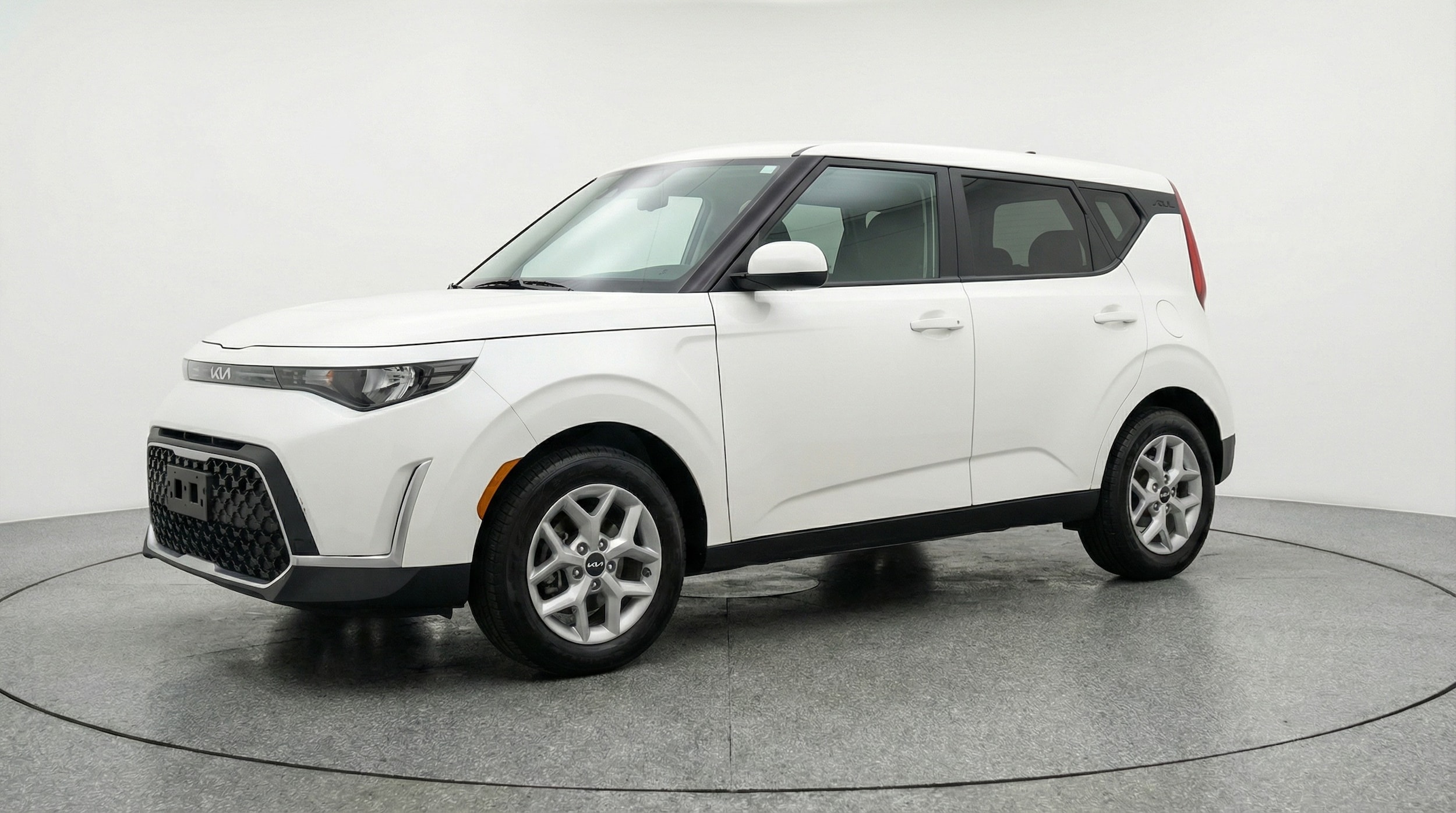 Thumbnail: 2025 Kia Soul - 3