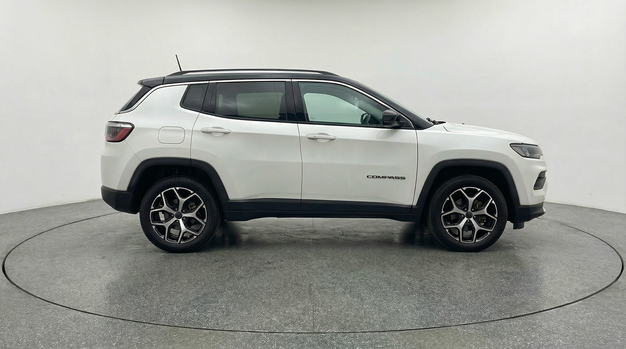 Thumbnail: 2025 Jeep Compass - 8