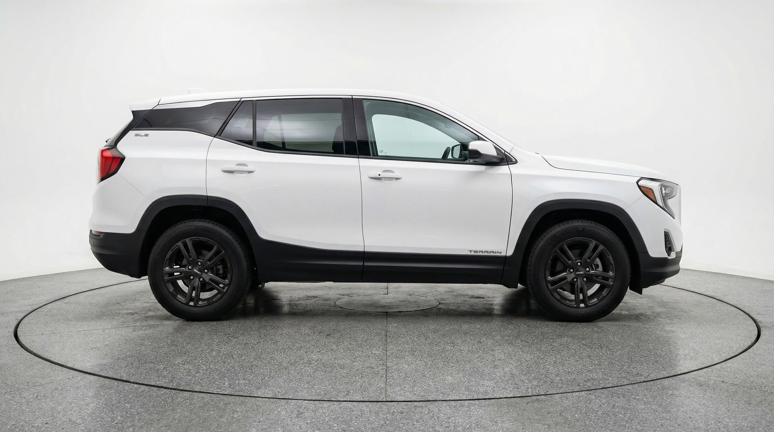 Thumbnail: 2024 GMC Terrain - 11