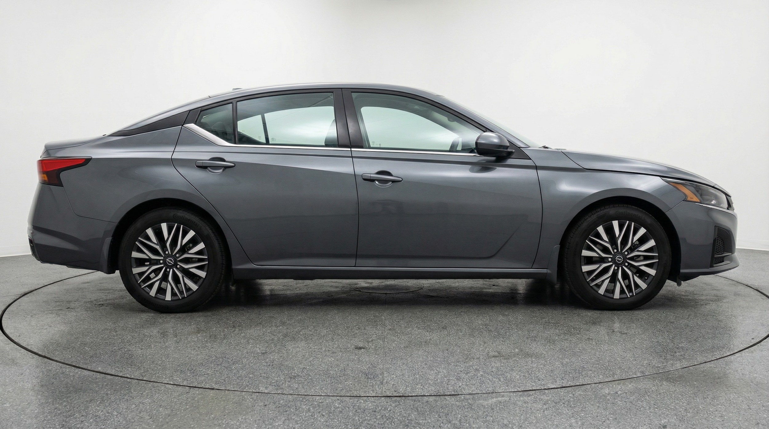 Thumbnail: 2025 Nissan Altima - 8