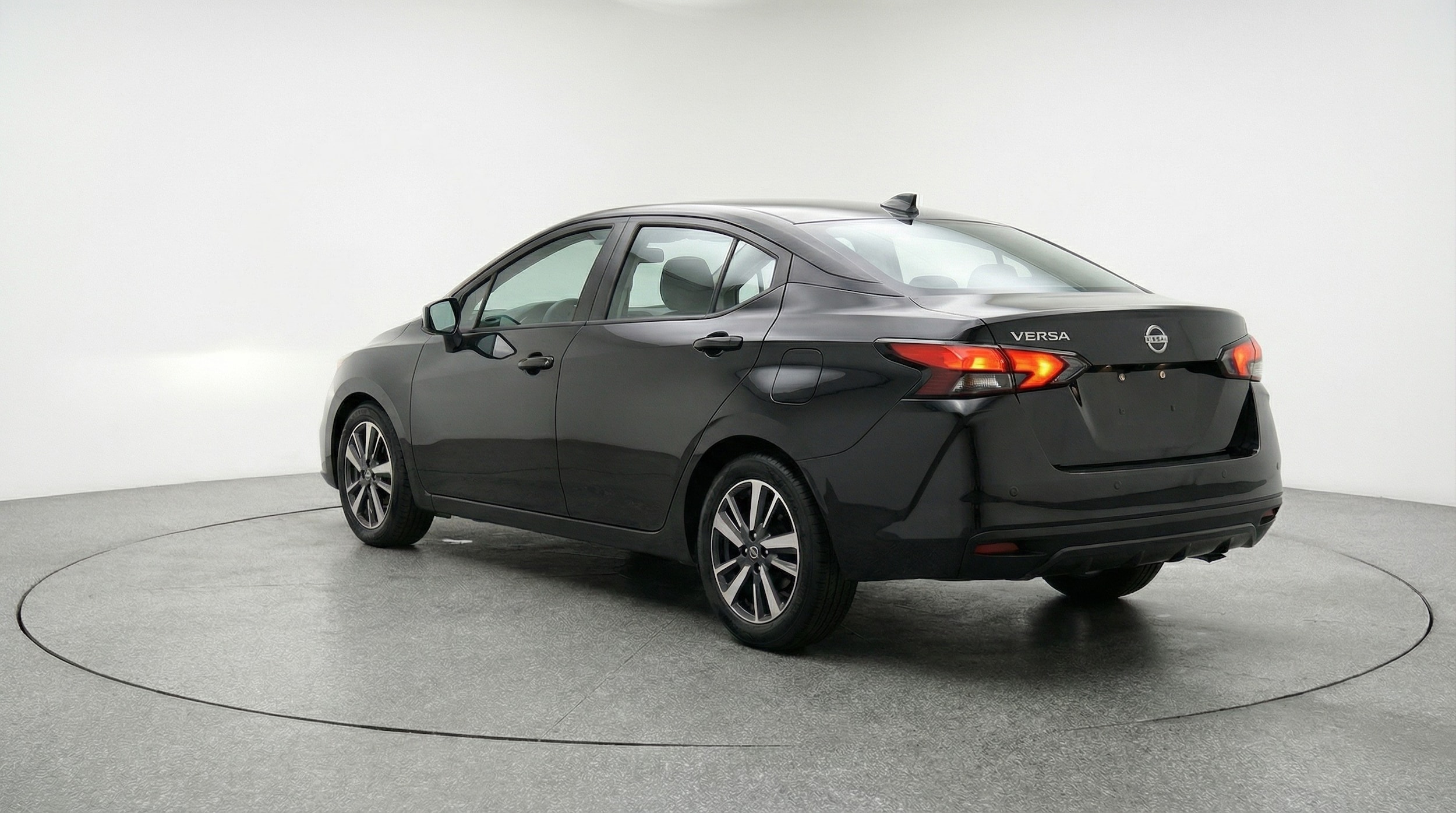 Thumbnail: 2025 Nissan Versa - 5