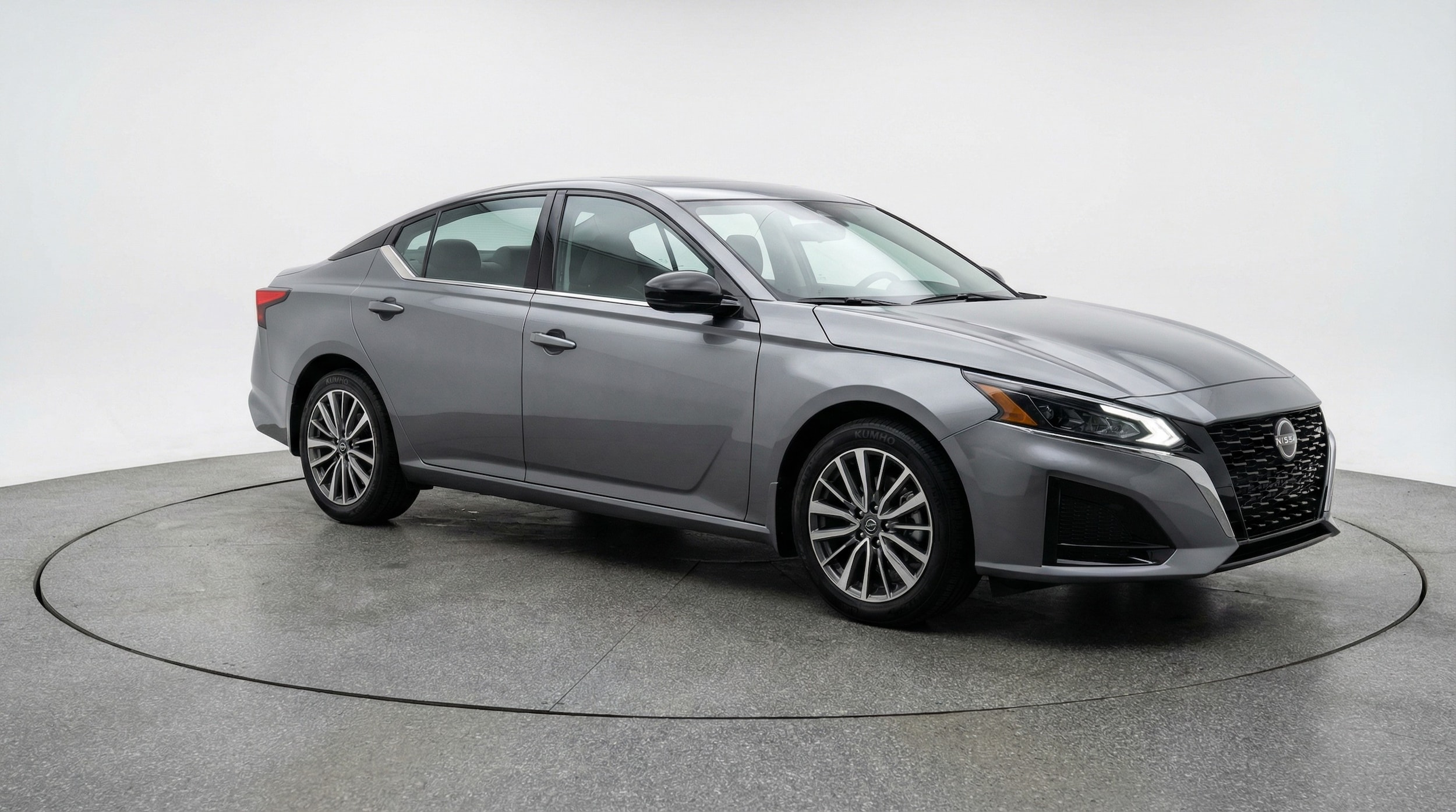 Thumbnail: 2025 Nissan Altima - 1