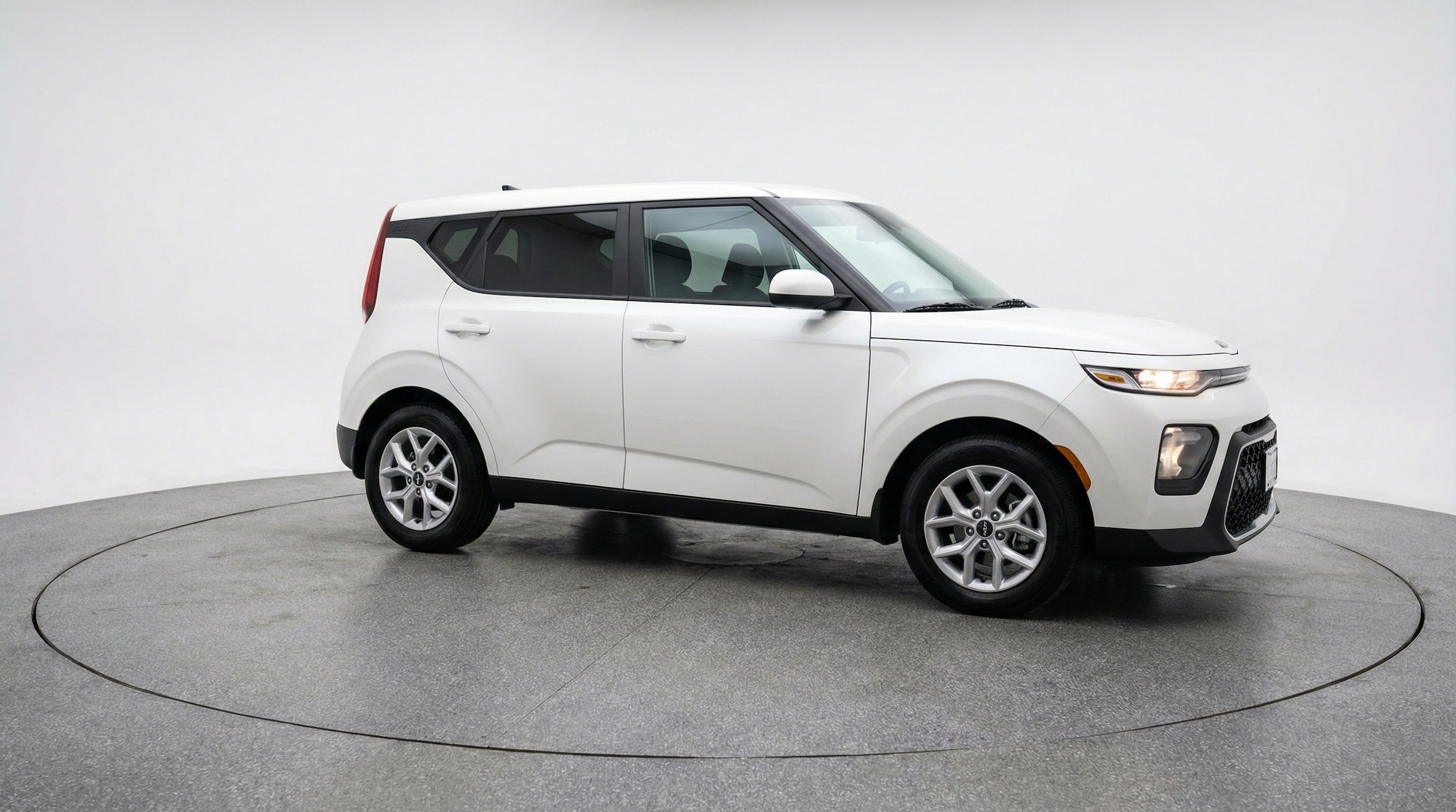 Thumbnail: 2025 Kia Soul - 1