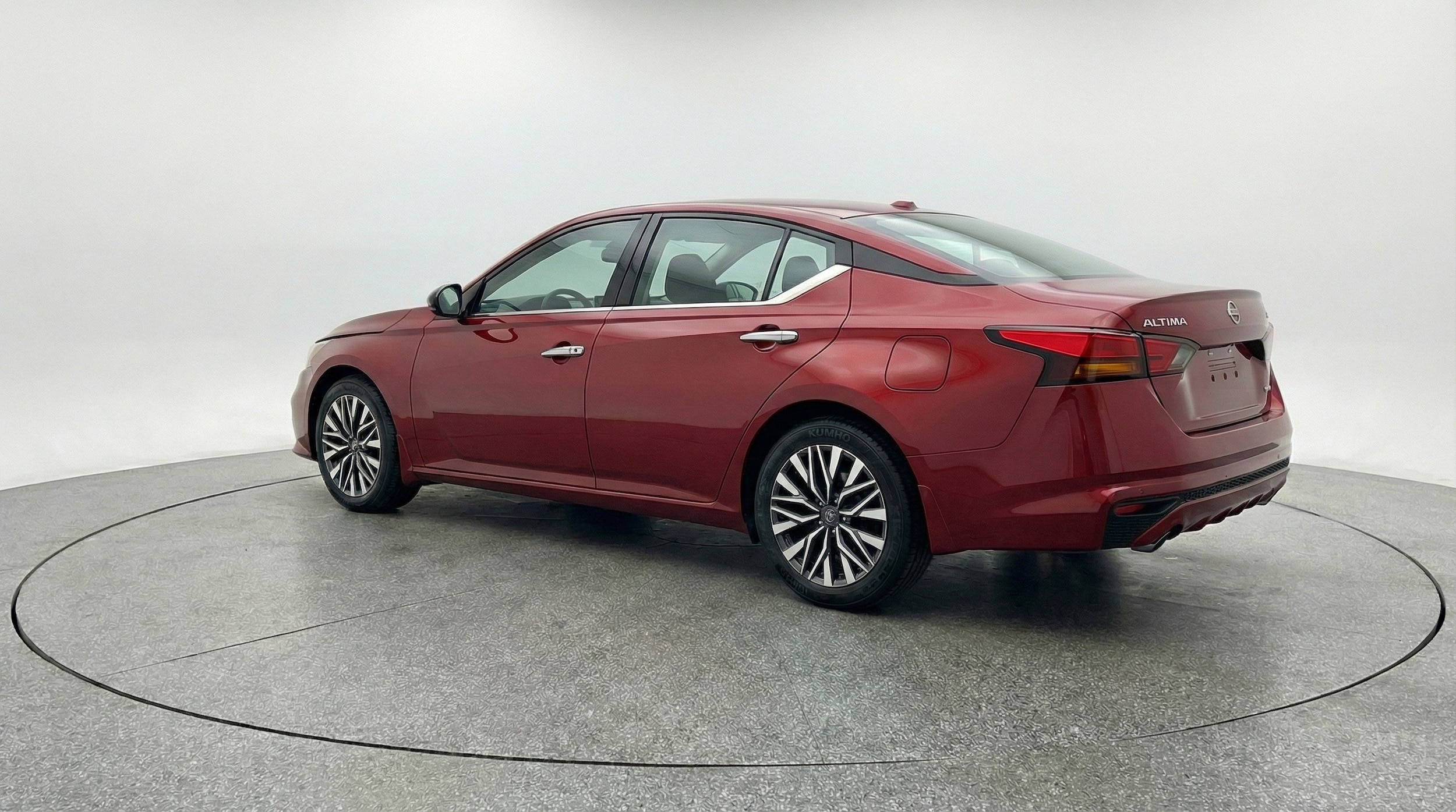 Thumbnail: 2025 Nissan Altima - 6