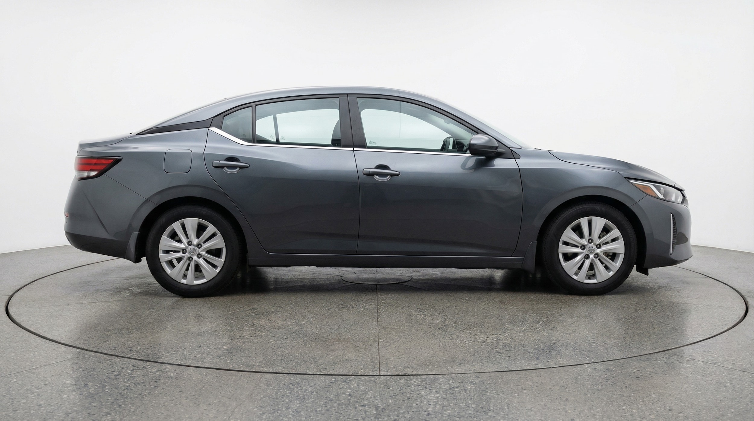 Thumbnail: 2025 Nissan Sentra - 8