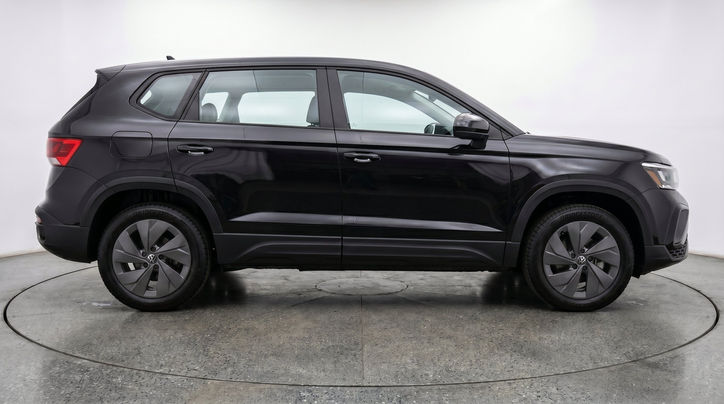Thumbnail: 2026 Volkswagen Taos - 11