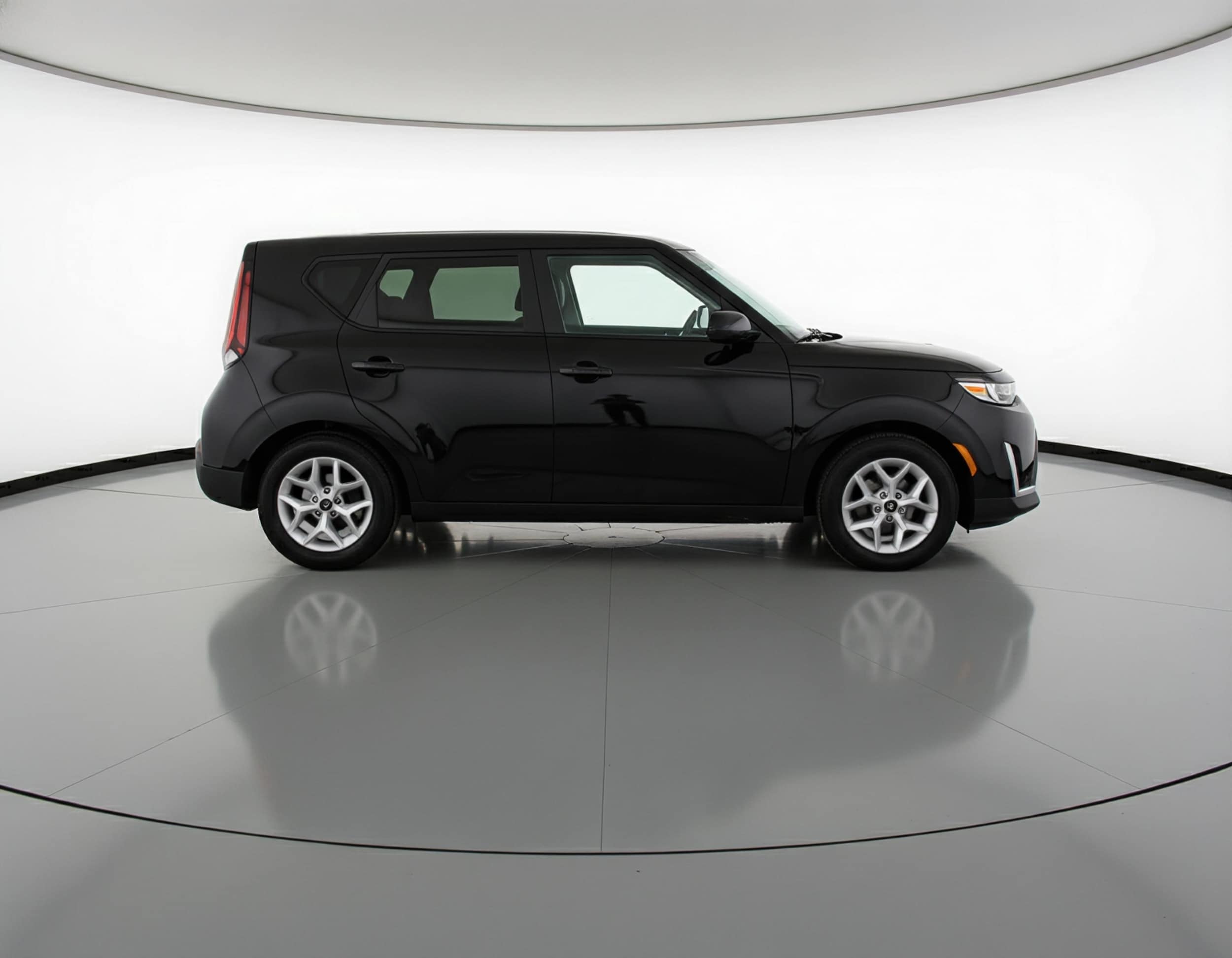 Thumbnail: 2025 Kia Soul - 8