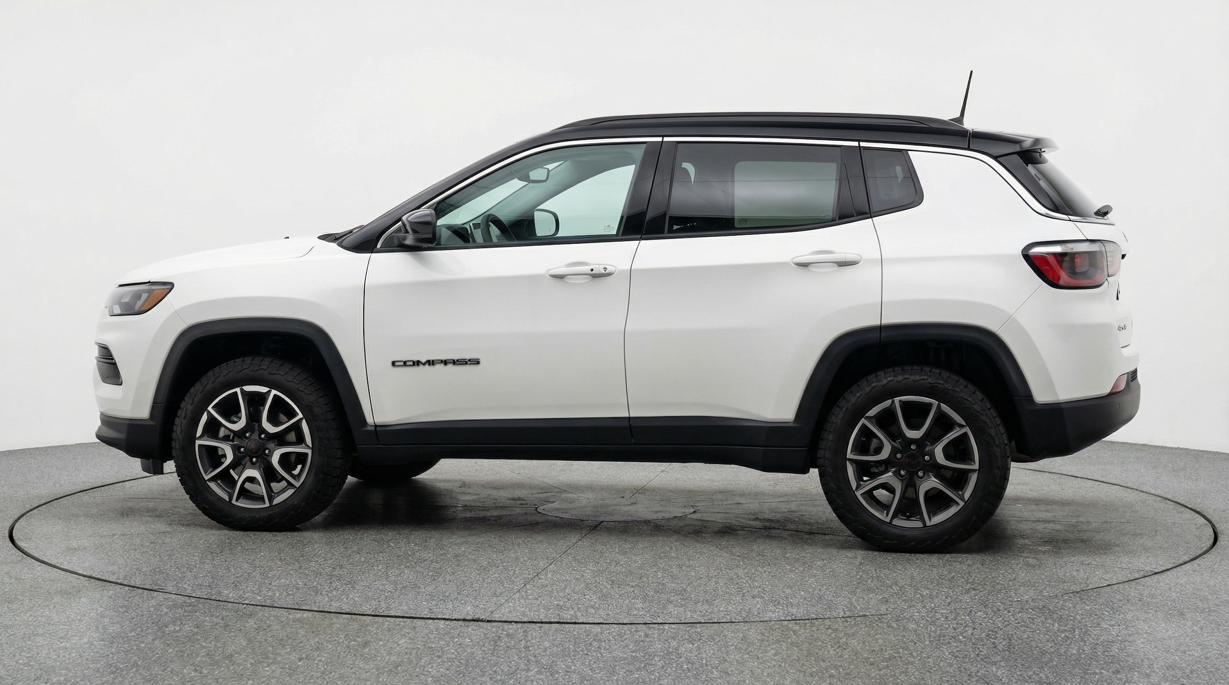 Thumbnail: 2025 Jeep Compass - 4