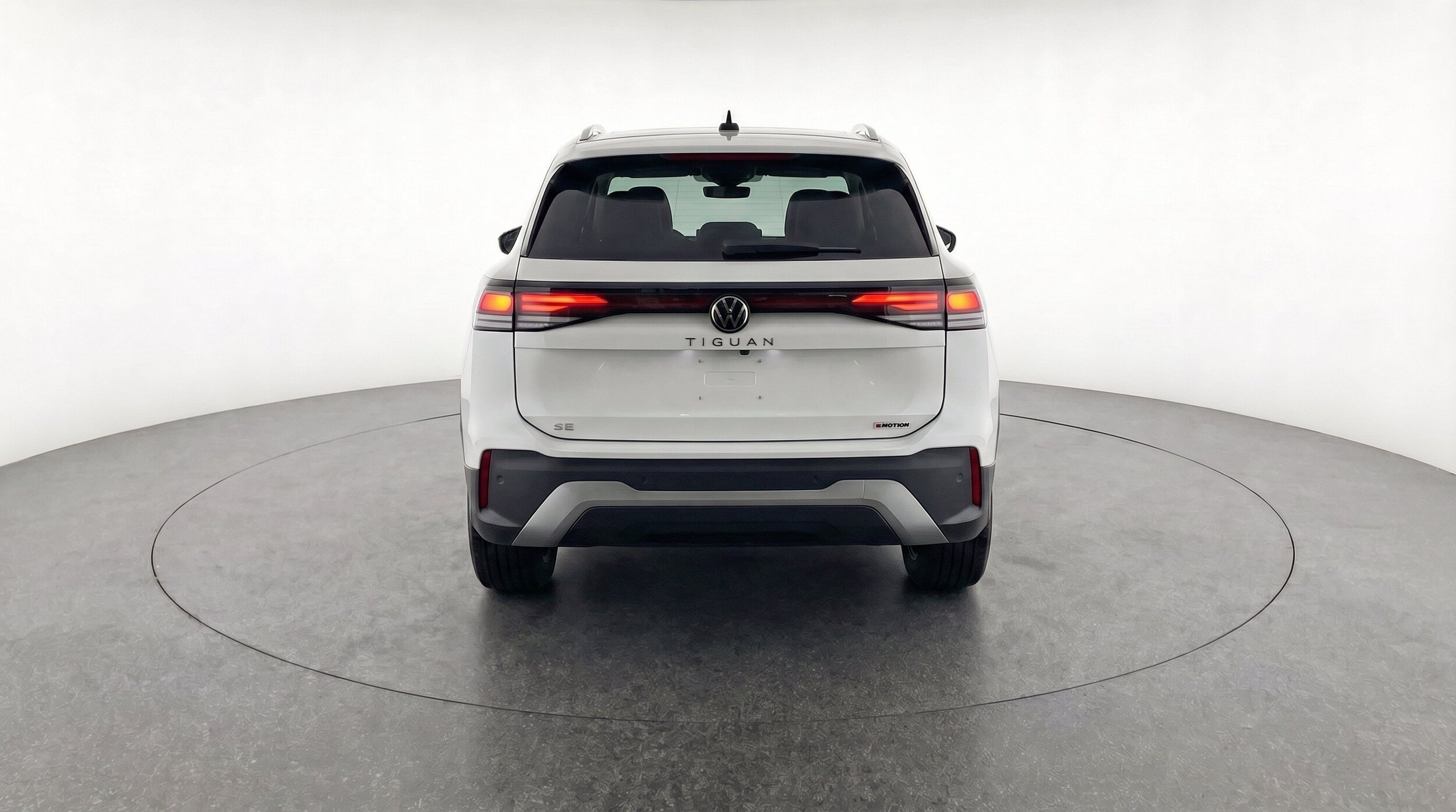 Thumbnail: 2026 Volkswagen Tiguan - 7