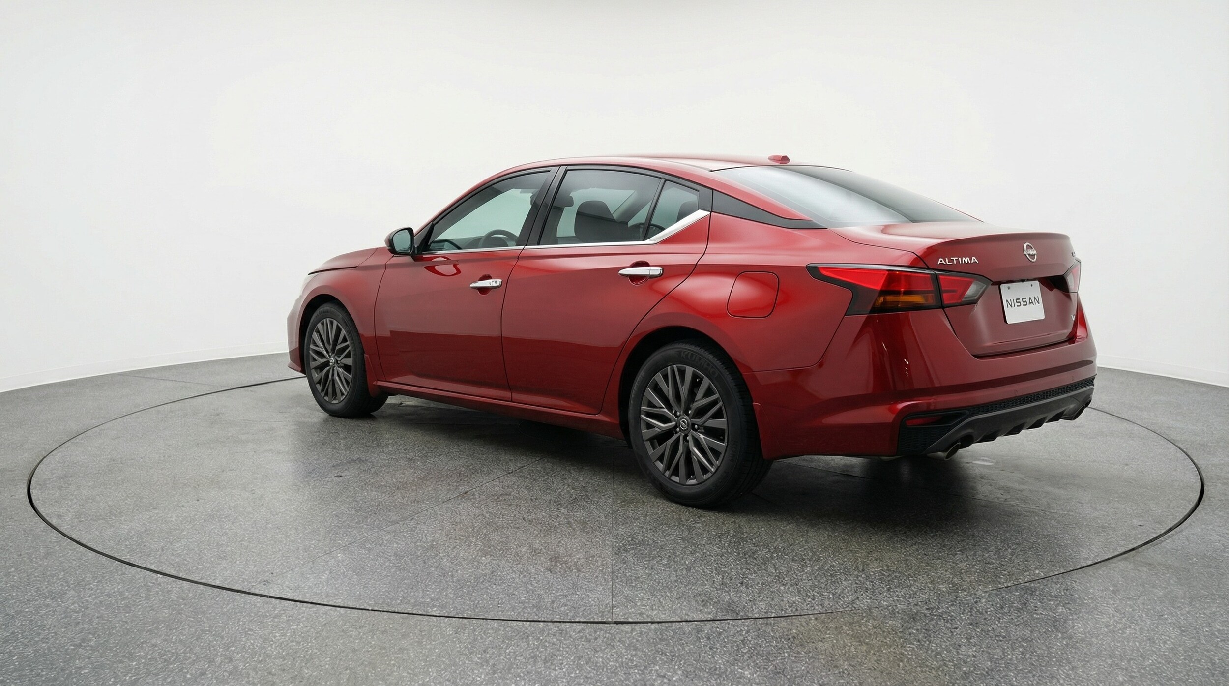 Thumbnail: 2025 Nissan Altima - 5