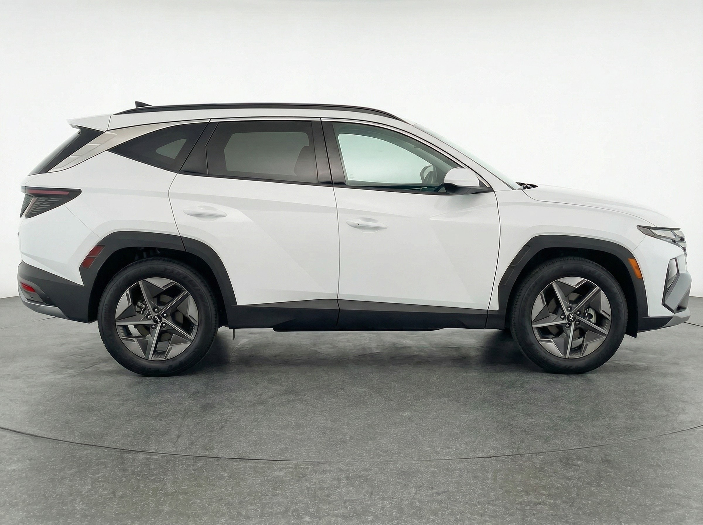 Thumbnail: 2025 Hyundai Tucson - 8