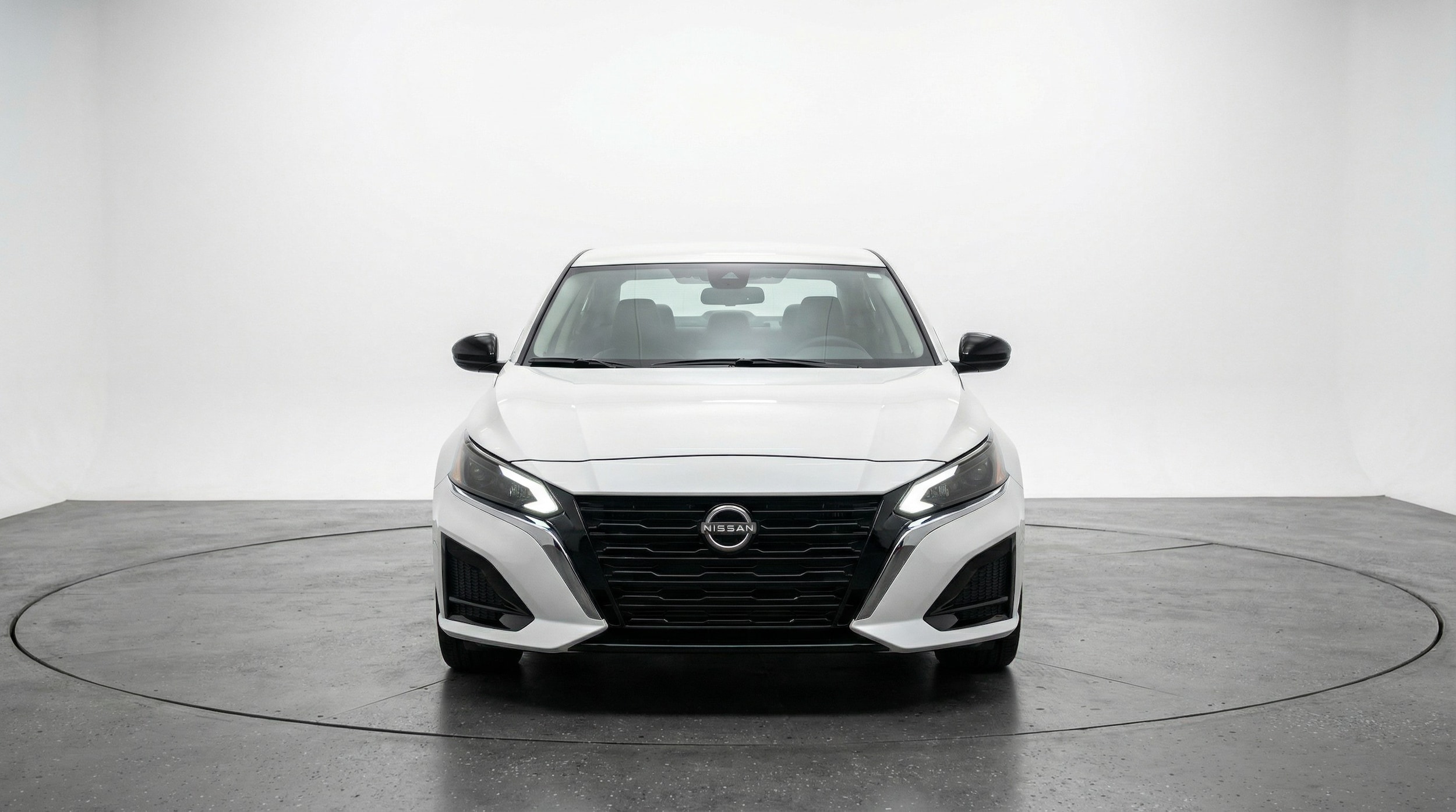 Thumbnail: 2025 Nissan Altima - 2