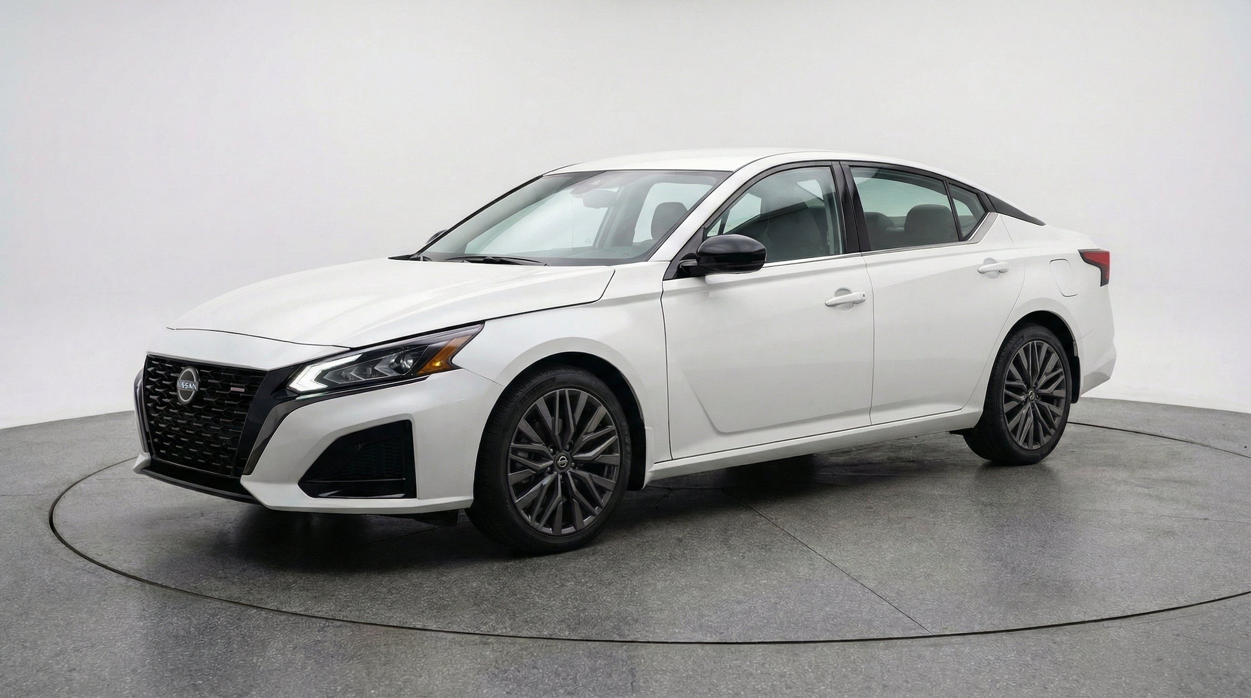Thumbnail: 2026 Nissan Altima - 3