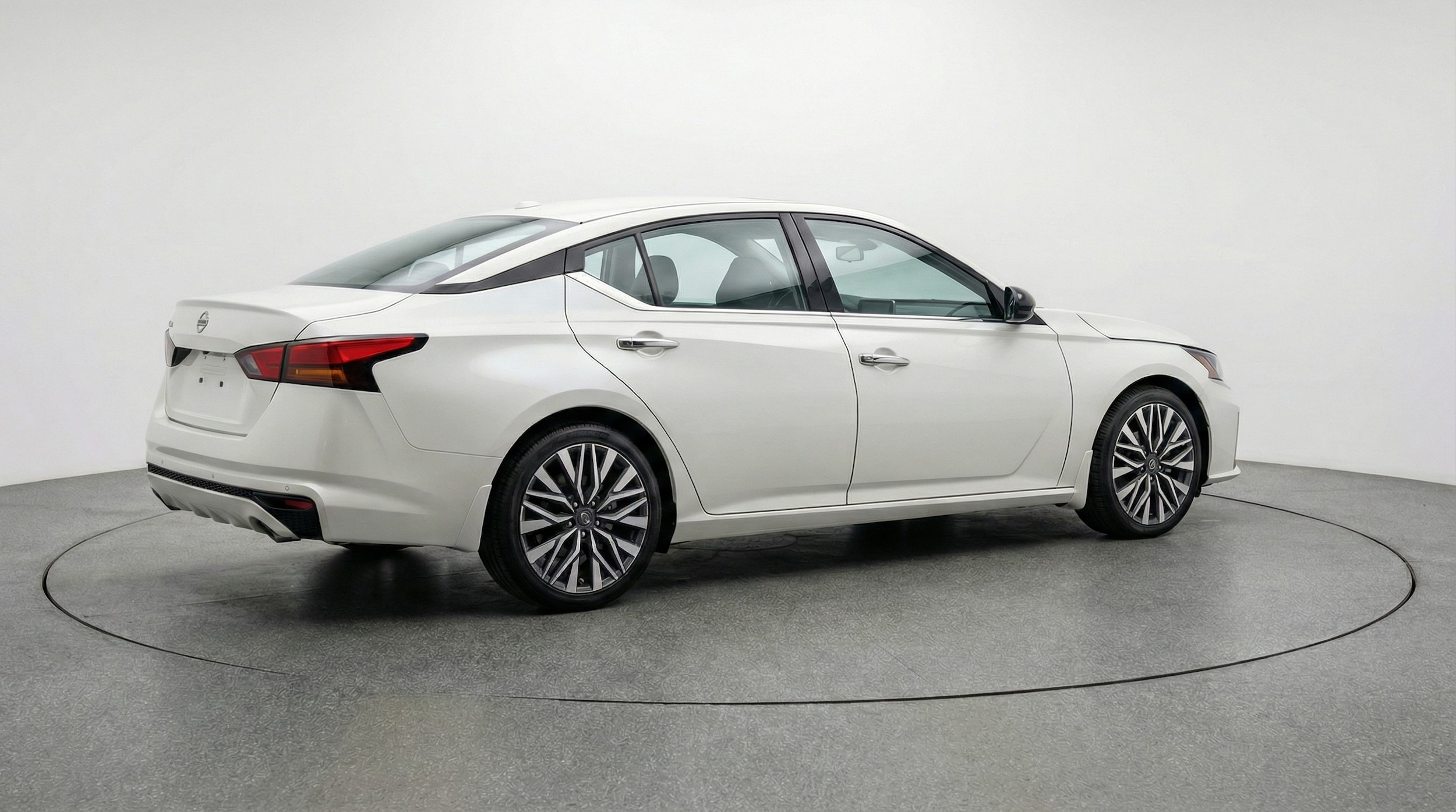 Thumbnail: 2025 Nissan Altima - 7