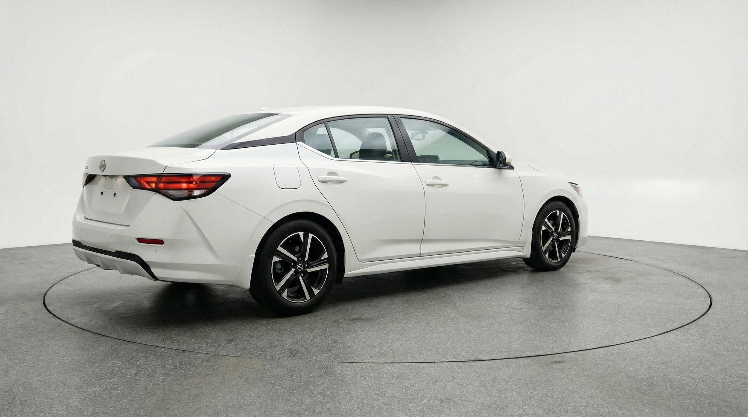 Thumbnail: 2025 Nissan Sentra - 9