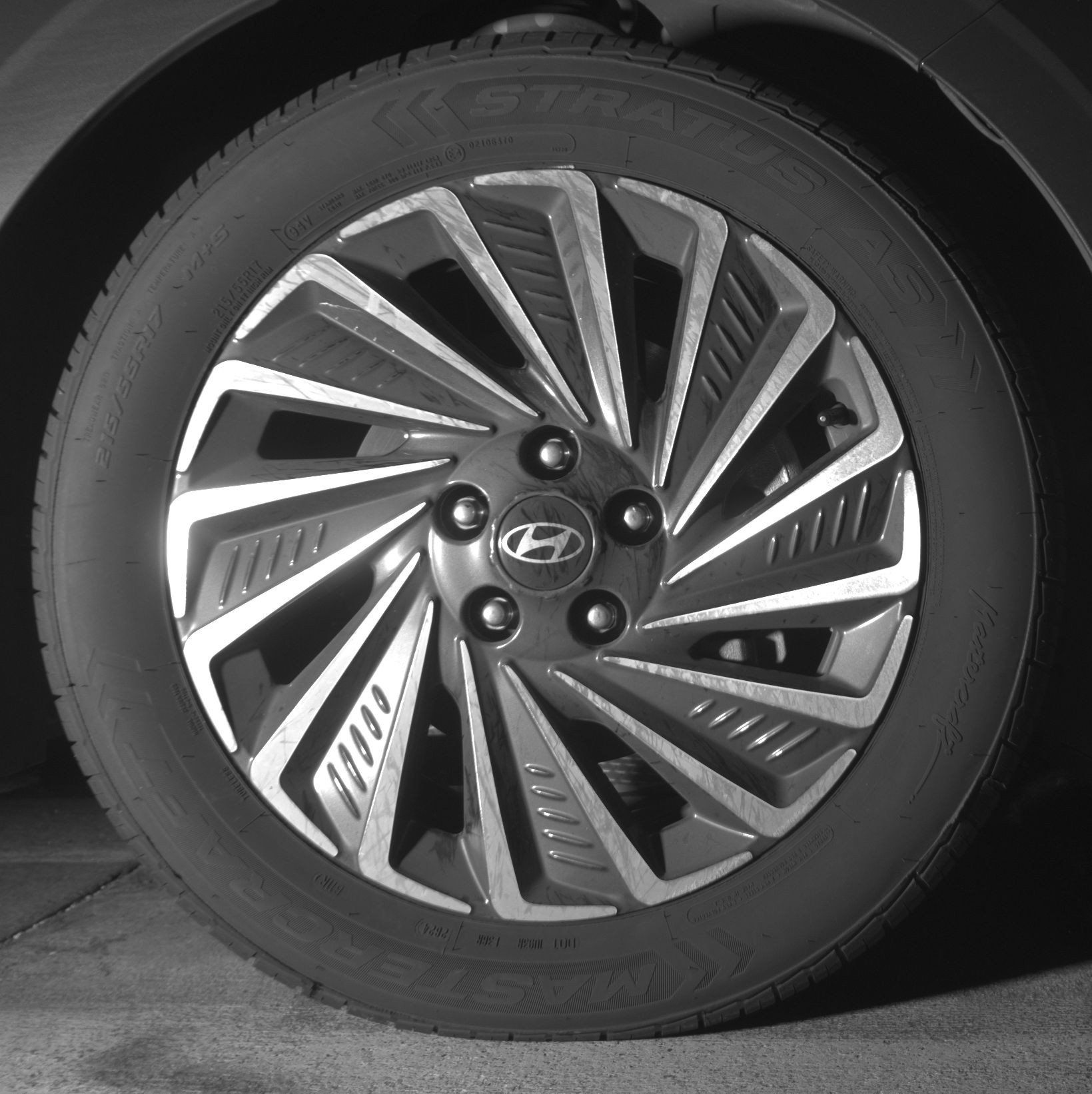 Thumbnail: 2024 Hyundai Sonata - 13