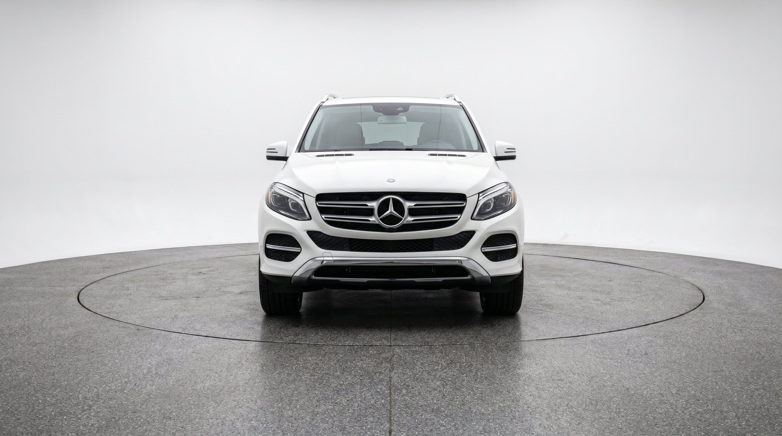 Thumbnail: 2026 Mercedes-Benz GLE - 2