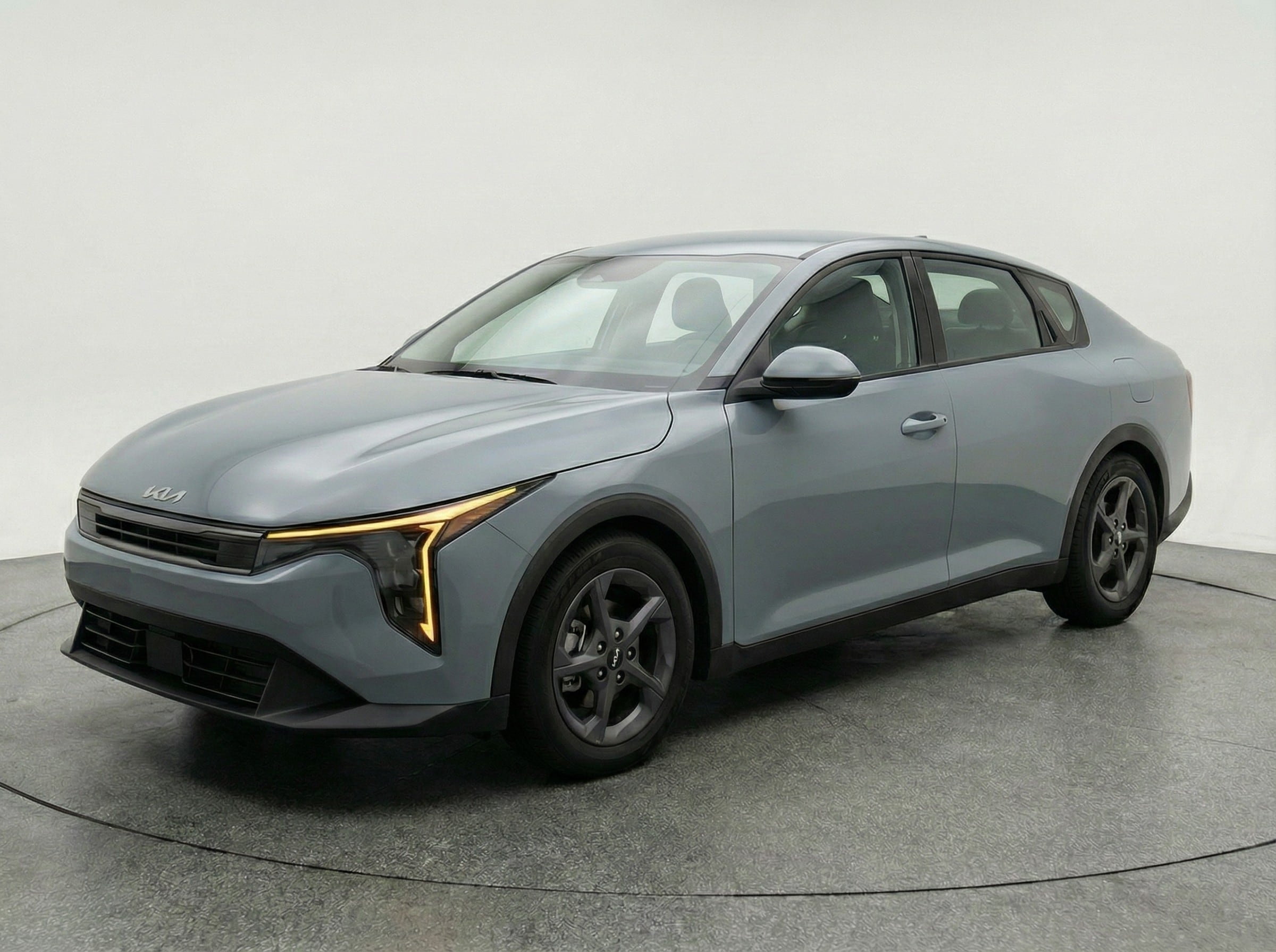 Thumbnail: 2025 Kia K4 - 3